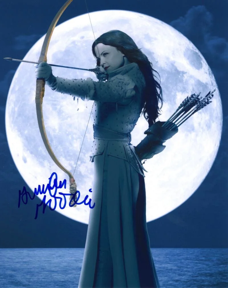 Ginnifer Goodwin — Ginnifer Goodwin Signed Autograph 8x10 Photo - Snow White in Once Upon a Time