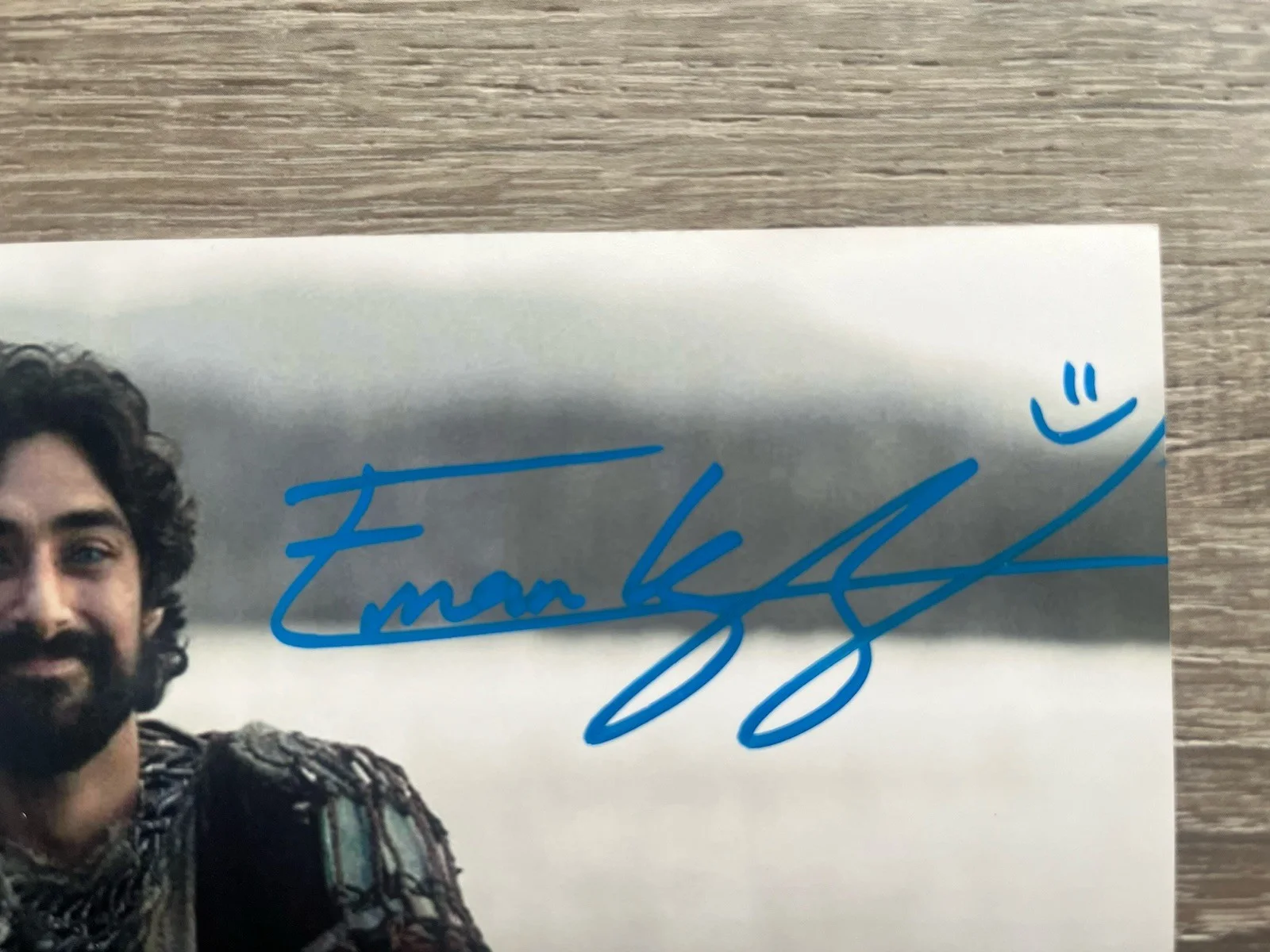 Eman Esfandi — Eman Esfandi Signed Ezra Bridger 8x10 Photo JSA COA AHSOKA Star Wars, изображение 4