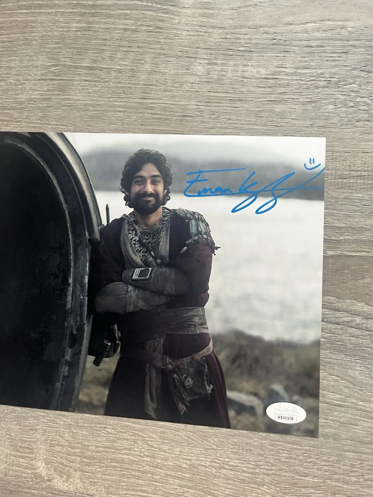 Eman Esfandi — Eman Esfandi Signed Ezra Bridger 8x10 Photo JSA COA AHSOKA Star Wars, изображение 5