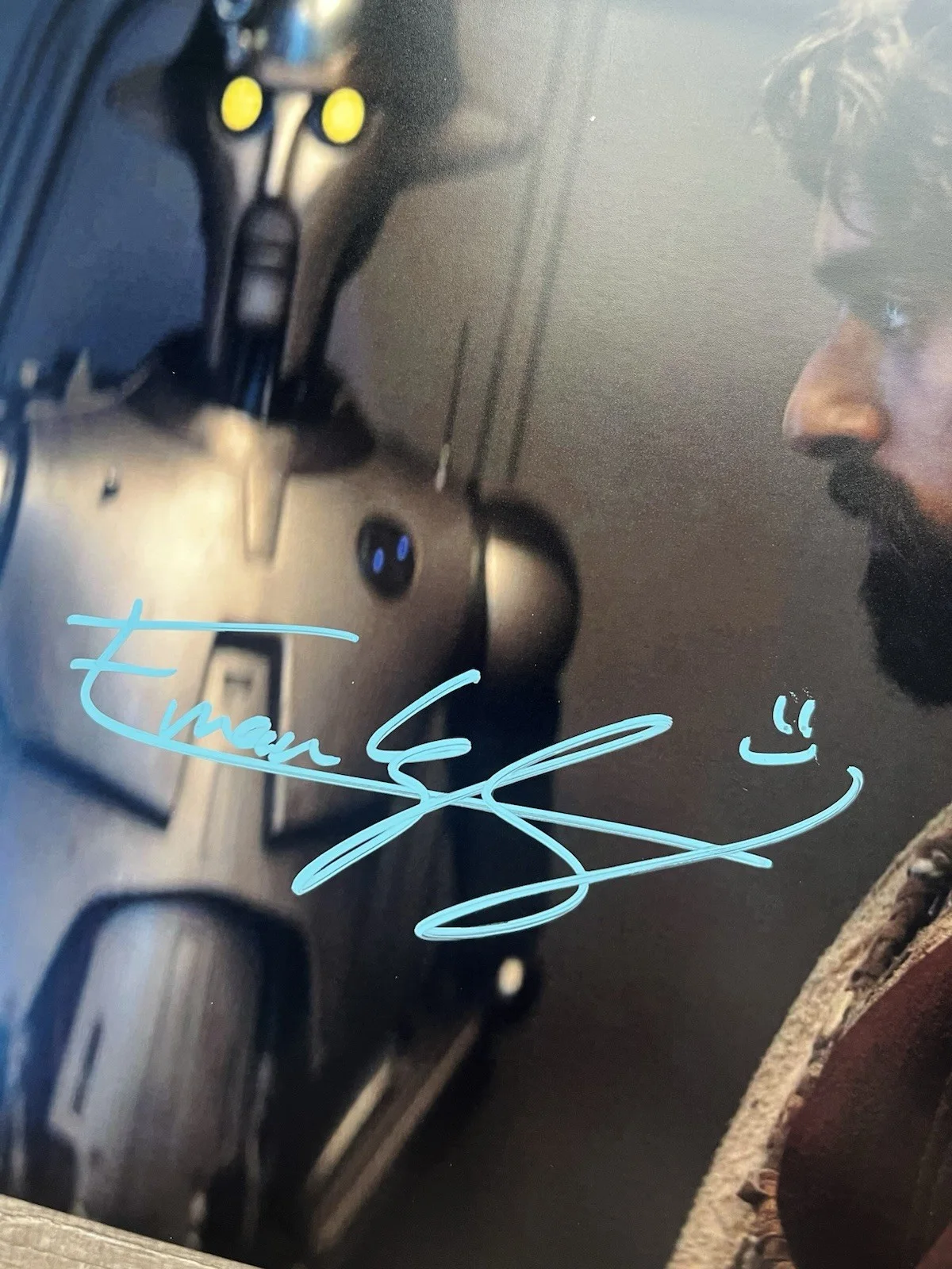 Eman Esfandi — Eman Esfandi Signed Ezra Bridger 11x14 Photo JSA COA AHSOKA Star Wars, изображение 4