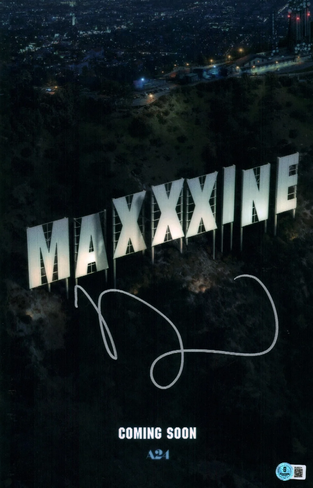 mia goth — Mia Goth Signed Autographed Maxxxine Pearl X 11x17 Photo BAS COA