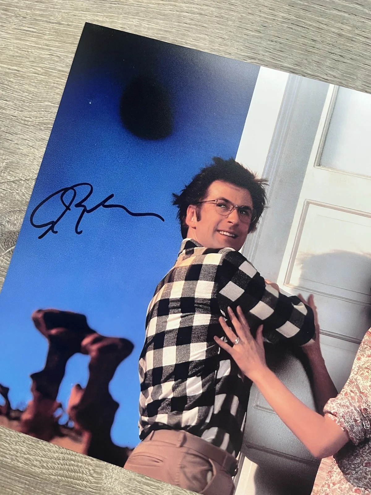 Alec Baldwin — Alec Baldwin Signed Beetlejuice 11x14 Photo JSA COA Adam Maitland Horror Auto, изображение 3