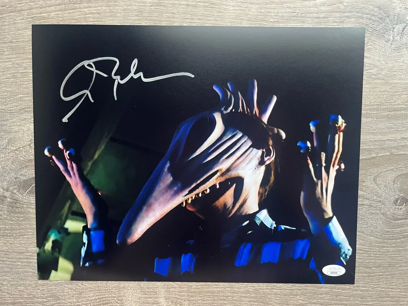 Alec Baldwin — Alec Baldwin Signed Beetlejuice 11x14 Photo JSA COA Adam Maitland Horror Auto, изображение 2