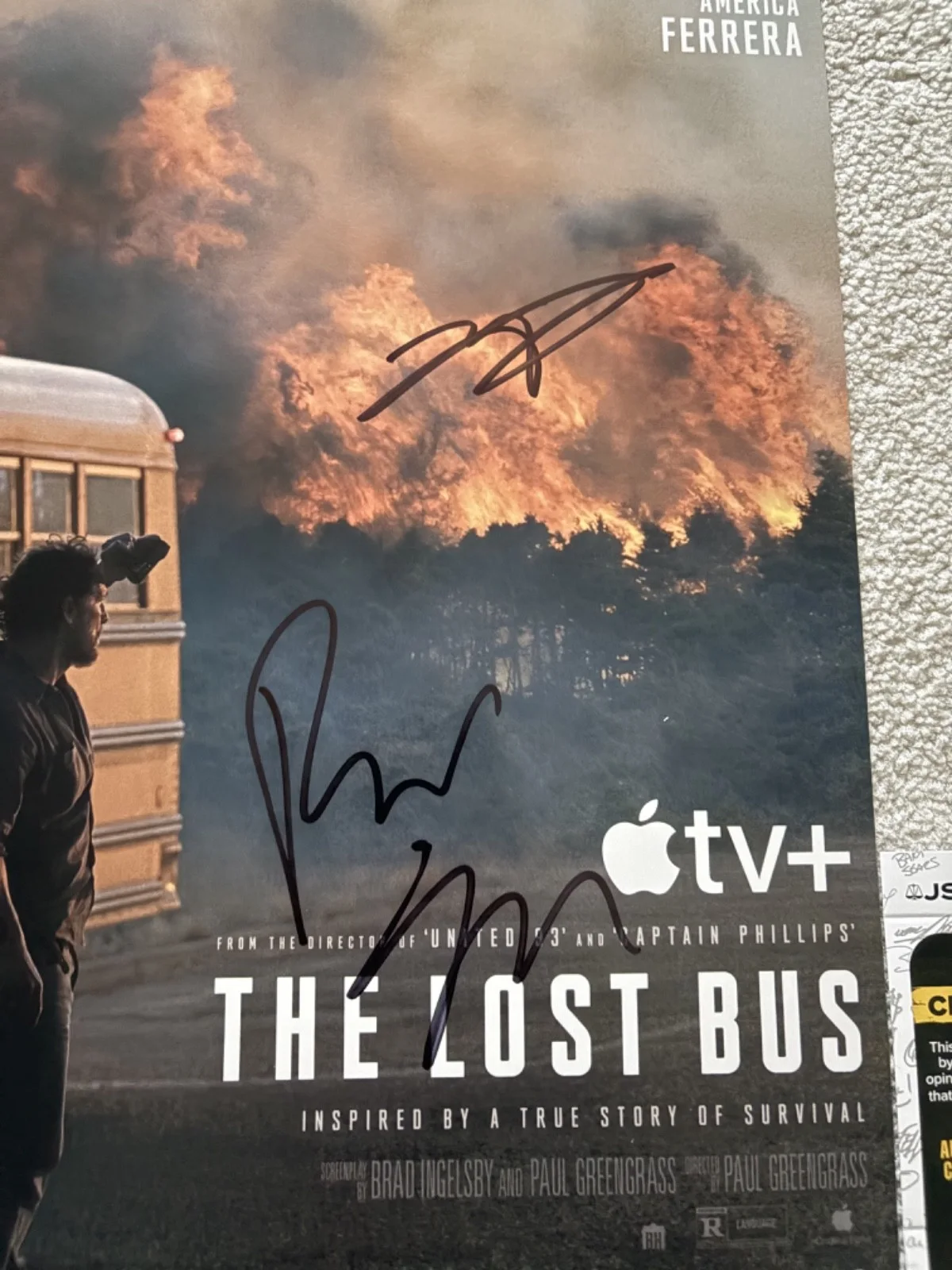 Matthew McConaughey, Paul Greengrass — Matthew McConaughey signed photo 12X18 Greengrass exact proof JSA COA Lost Bus, изображение 3