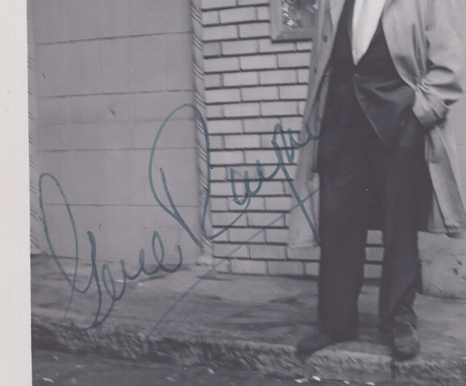Gene Raymond — GENE RAYMOND - AUTOGRAPHED SIGNED PHOTOGRAPH, image 2