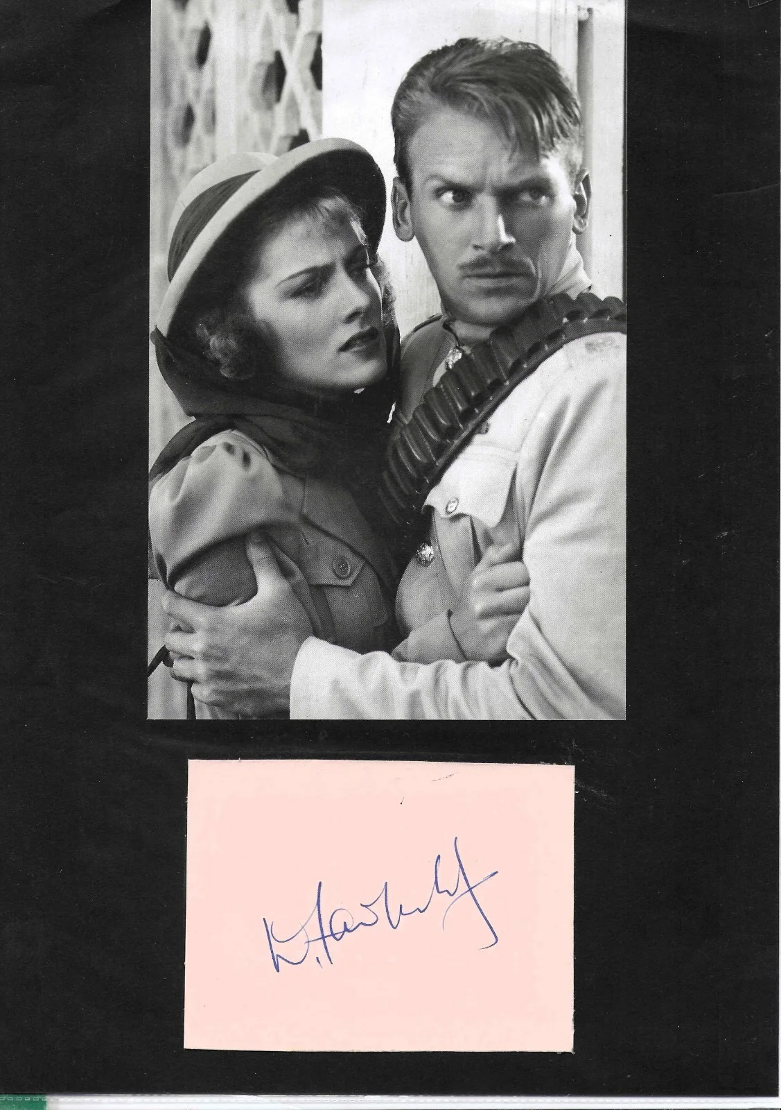douglas fairbanks Jr — Douglas Fairbanks jr Signature card with Photo coa GUNGA DIN