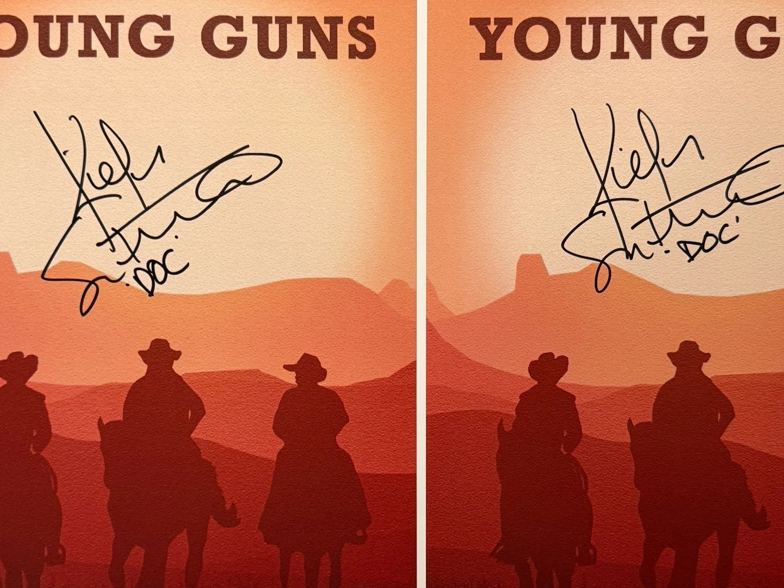 Kiefer Sutherland — Kiefer Sutherland SIGNED Young Guns 11x17 Photo EXACT PROOF JSA COA Actor A, изображение 5