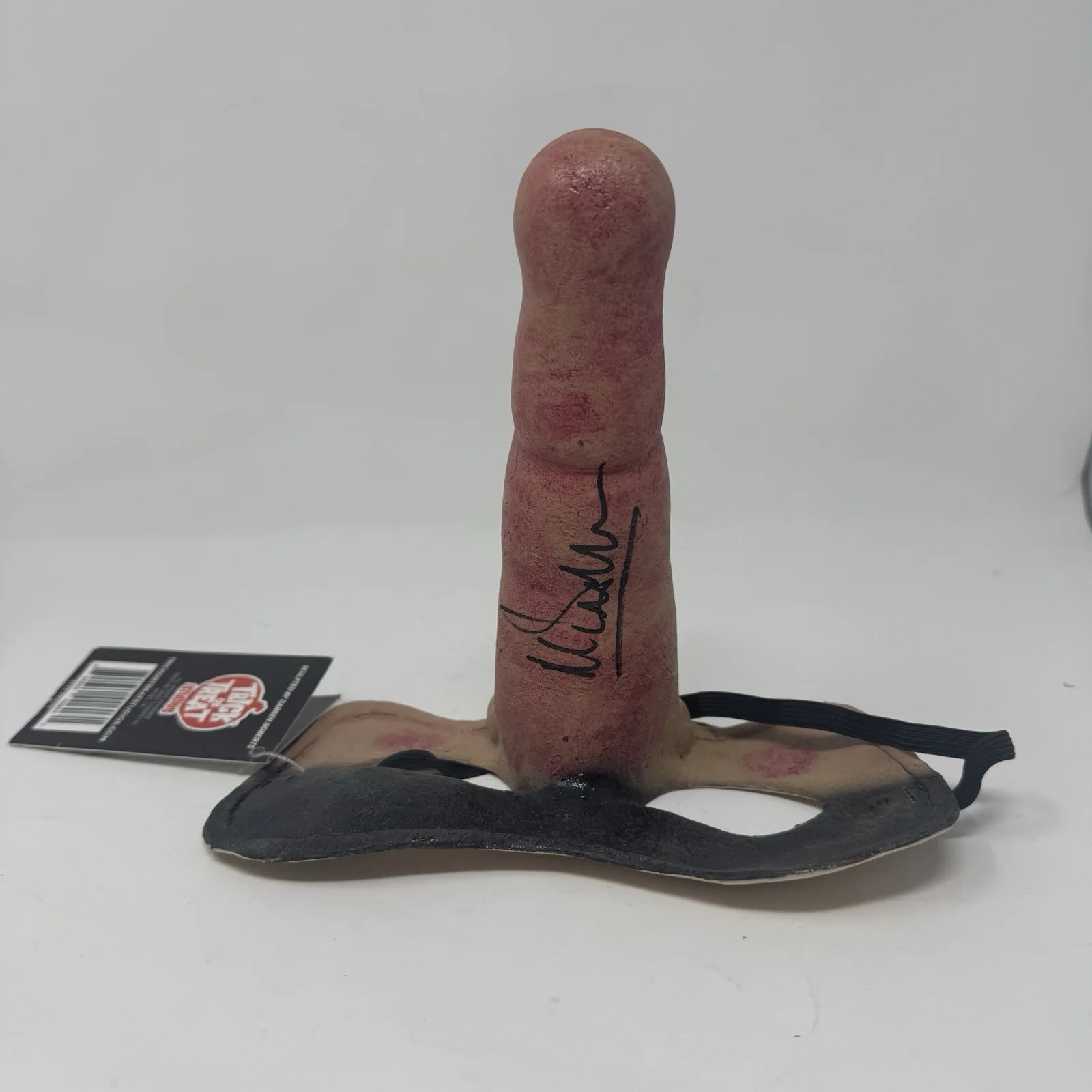 Malcolm McDowell — Malcolm McDowell Signed Autograph A Clockwork Orange Alex Droog Mask Beckett COA, image 3