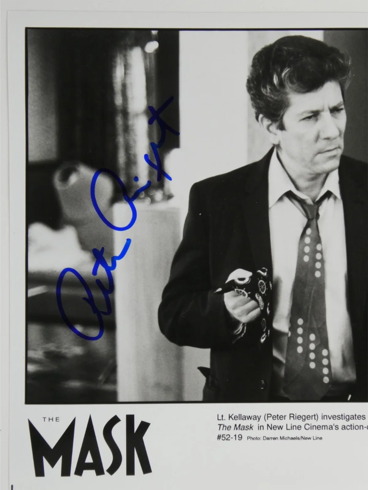 Peter Riegert — Peter Riegert Signed B&W 8x10 Promo Photo The Mask Autographed, image 2