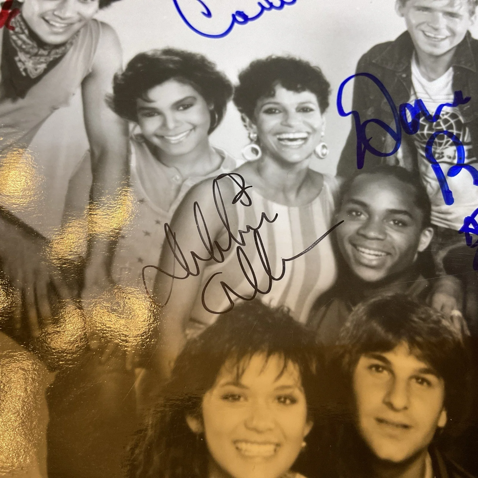 "FAME" AUTOGRAPH CAST 8X10 PHOTO 8 SIGNATURES, image 4
