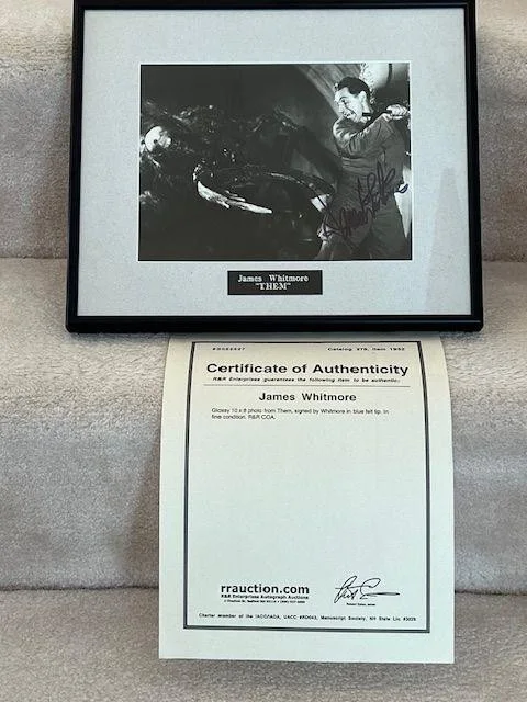 James Whitmore — James Whitmore in "Them" Fighting Ant Autographed Signed Photograph COA, image 2