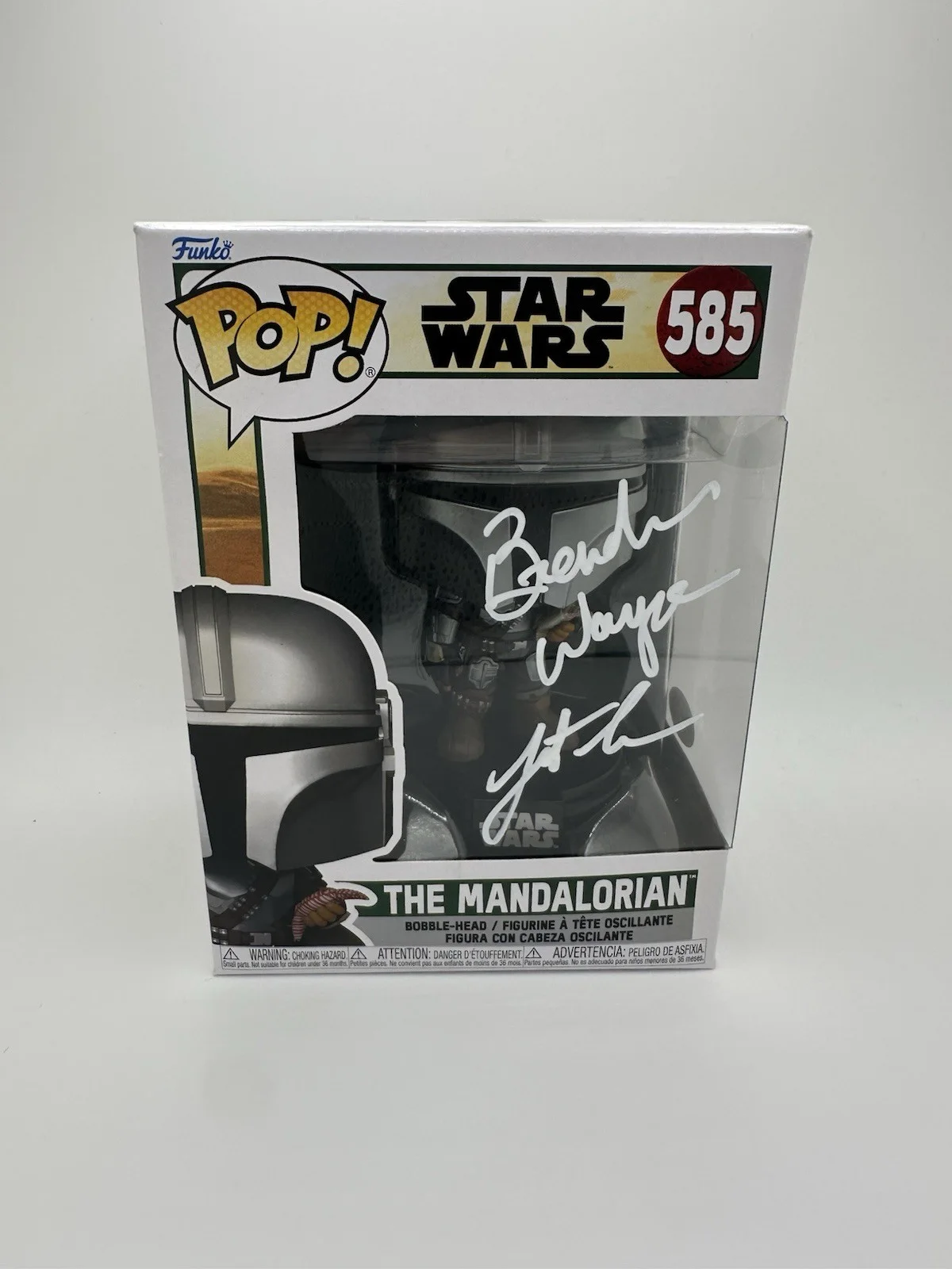 BRENDAN WAYNE & LATEEF CROWDER SIGNED THE MANDALORIAN FUNKO POP STAR WARS JSA WS, изображение 2