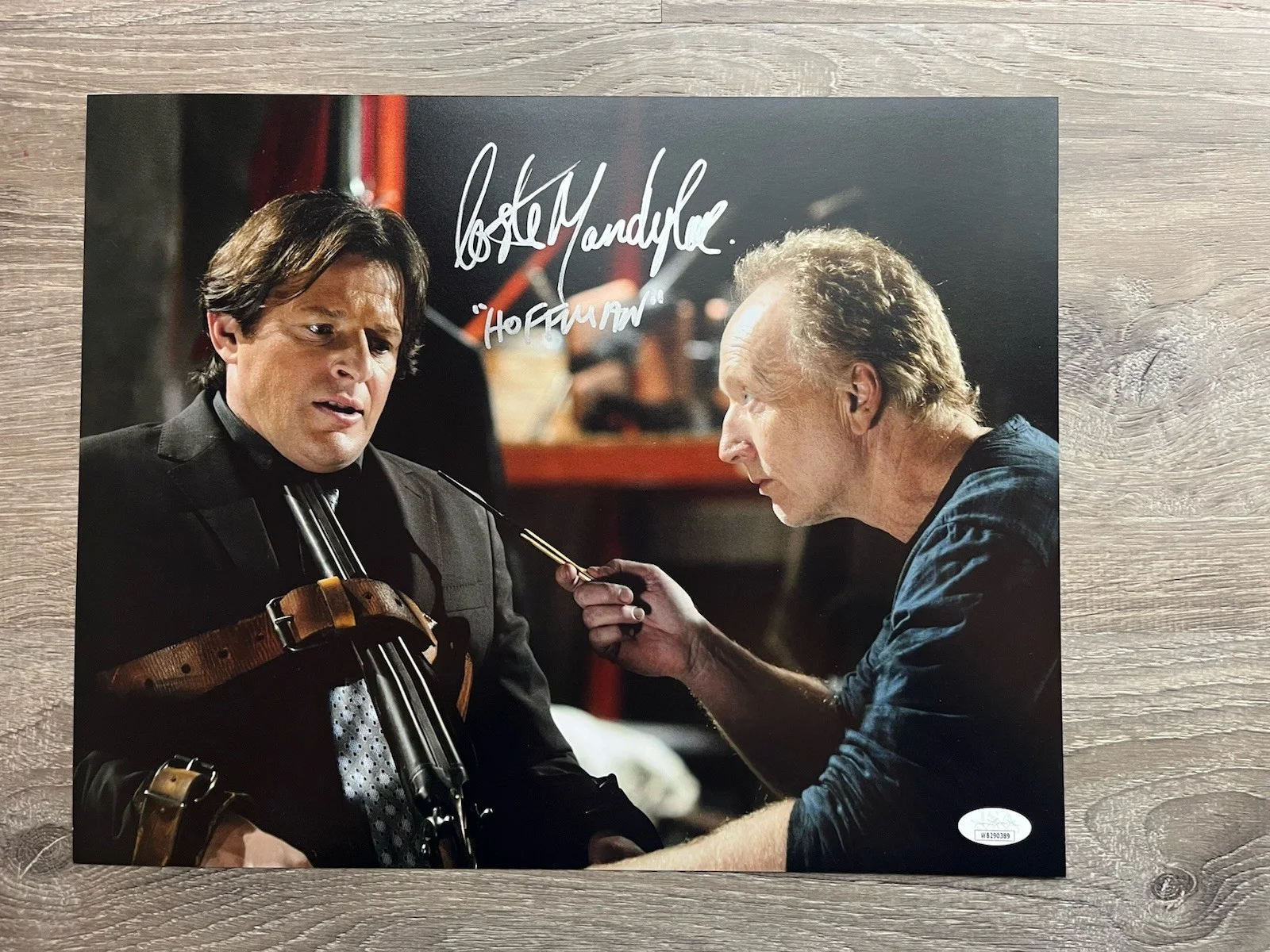 Costas Mandylor — Costas Mandylor Signed Saw 11x14 Photo JSA COA Detective Hoffman Jigsaw Horror, image 2