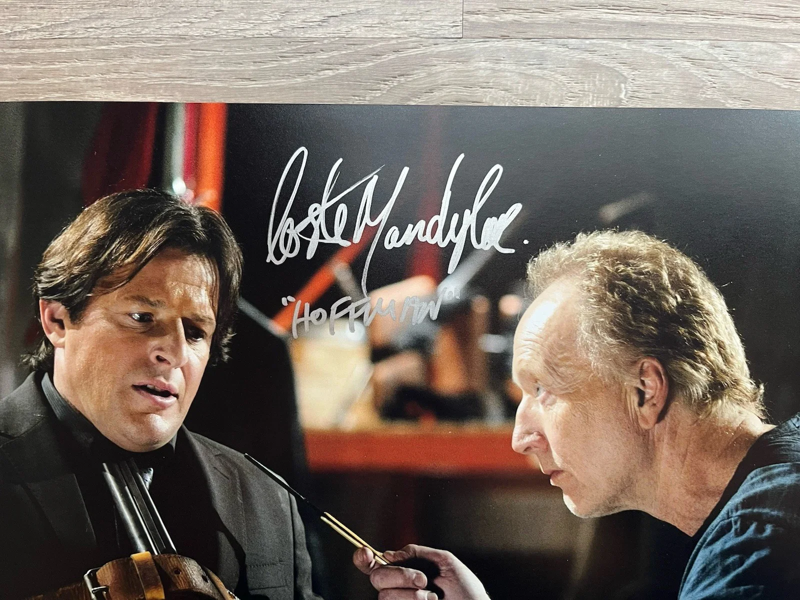 Costas Mandylor — Costas Mandylor Signed Saw 11x14 Photo JSA COA Detective Hoffman Jigsaw Horror, image 3