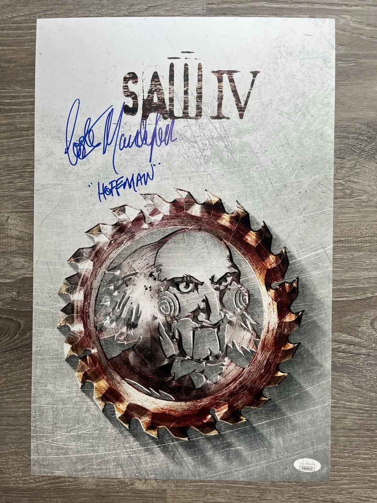 Costas Mandylor — Costas Mandylor Signed Saw IV 11x17 Photo JSA COA Detective Hoffman Horror Auto, изображение 2