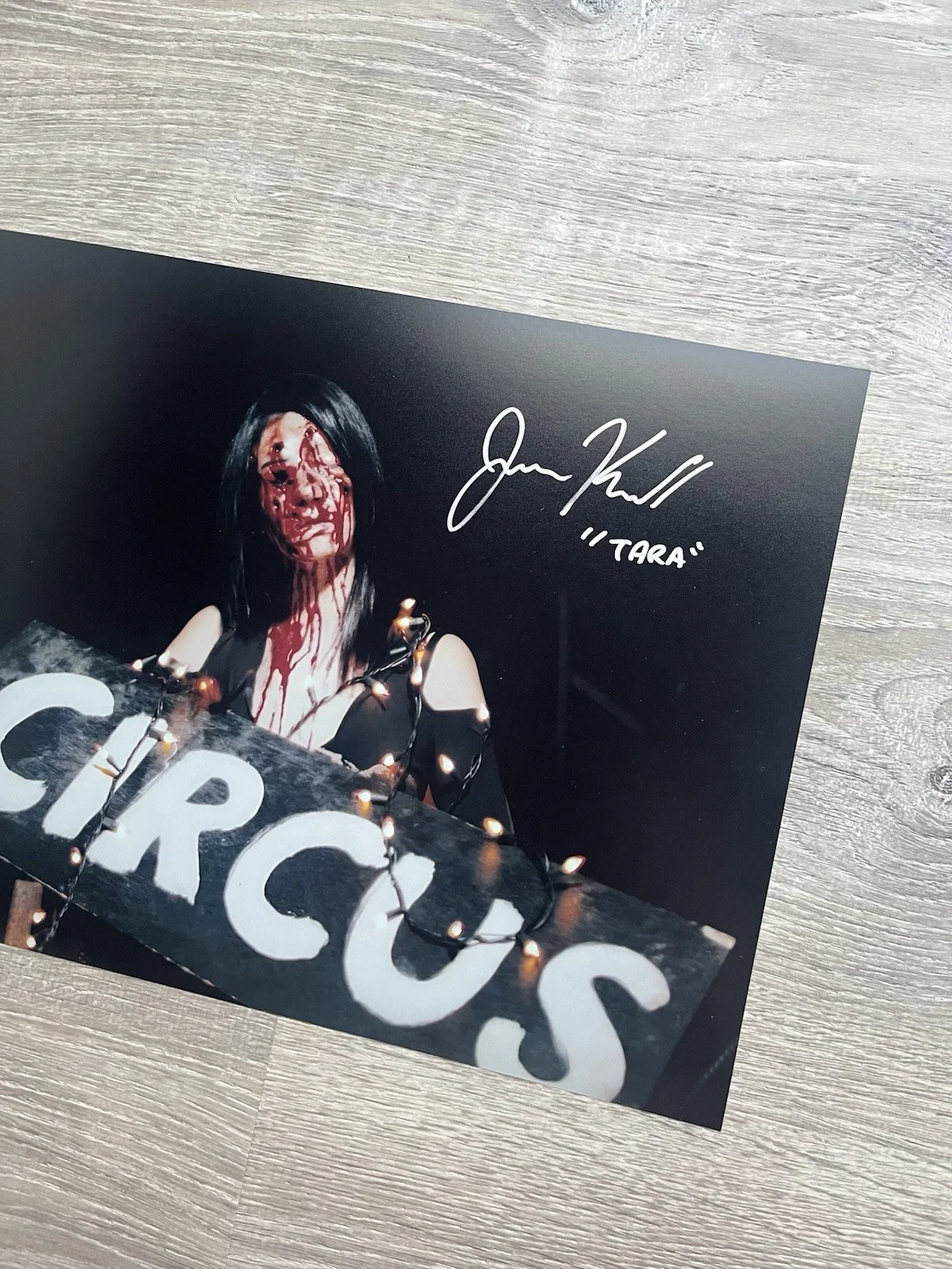 Jenna Kanell — Jenna Kanell Signed Terrifier 11x14 Photo JSA COA Tara Art The Clown, изображение 5
