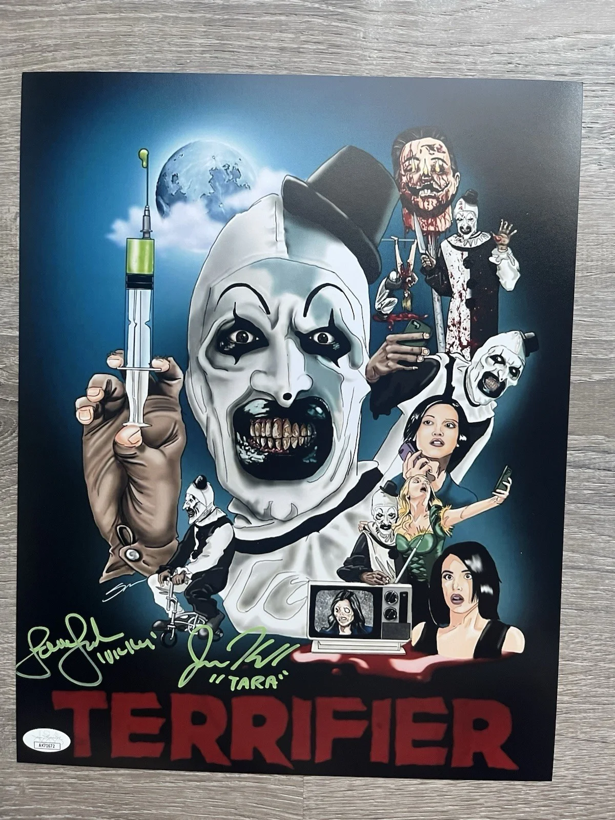 Samantha Scaffidi — Samantha Scaffidi Jenna Kanell Signed Terrifier 11x14 Photo JSA Art The Clown, изображение 2