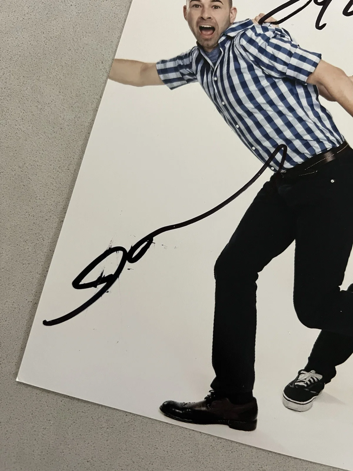 Joe Gatto, James Murray, Sal Vulcano — Impractical Jokers autographed signed 8x10 photo Beckett BAS COA Murr Sal Gatto, изображение 2