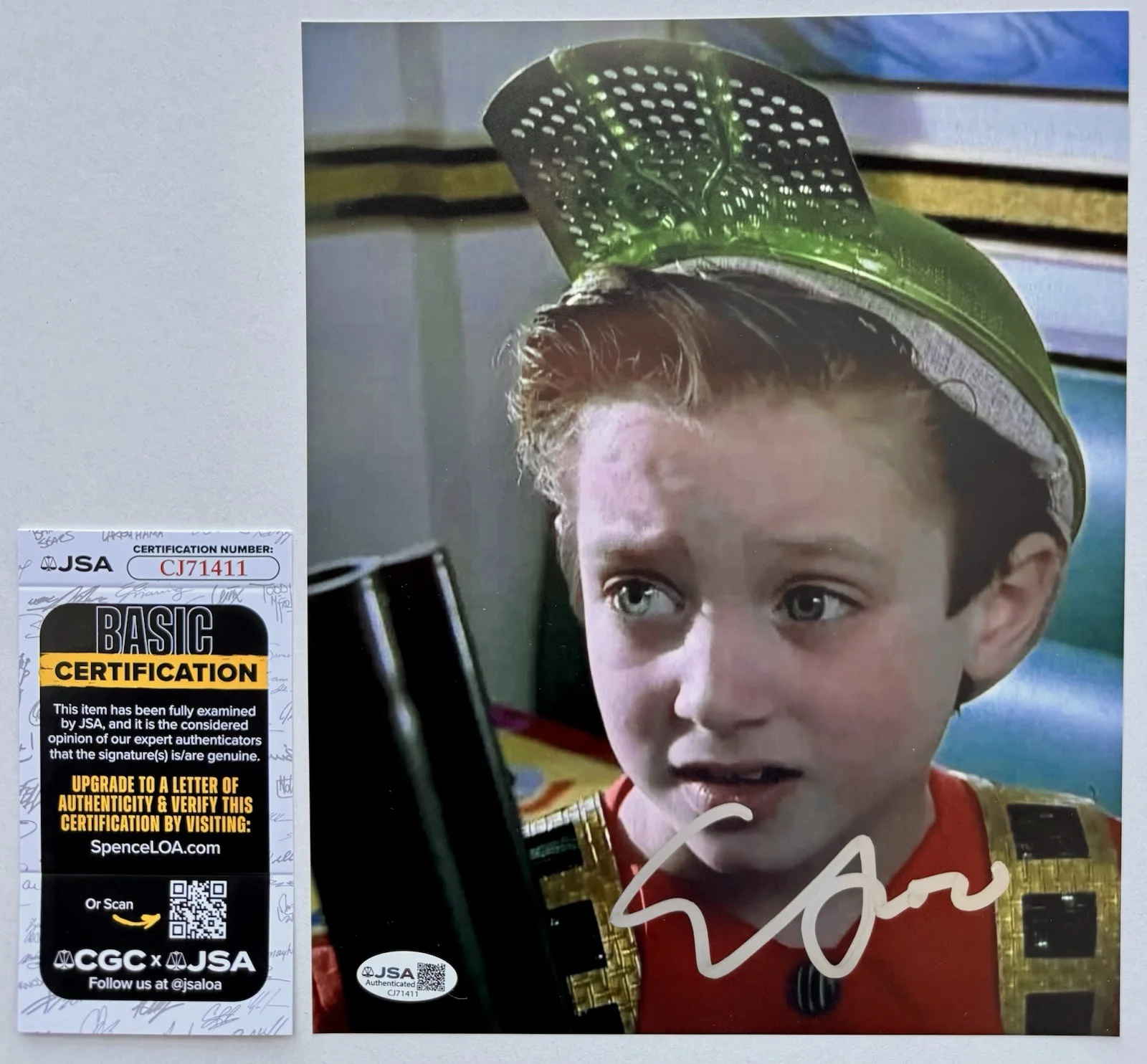 ELIJAH WOOD — ELIJAH WOOD HAND SIGNED AUTOGRAPH 'BACK TO THE FUTURE 2' 8X10 PHOTO W/ JSA COA, изображение 2