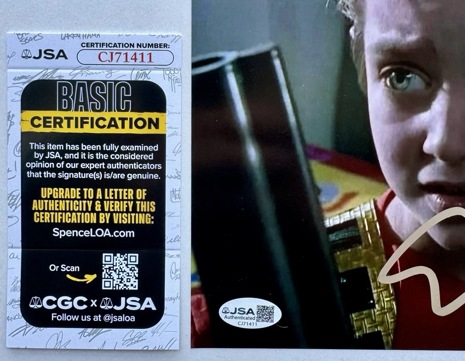 ELIJAH WOOD — ELIJAH WOOD HAND SIGNED AUTOGRAPH 'BACK TO THE FUTURE 2' 8X10 PHOTO W/ JSA COA, изображение 4