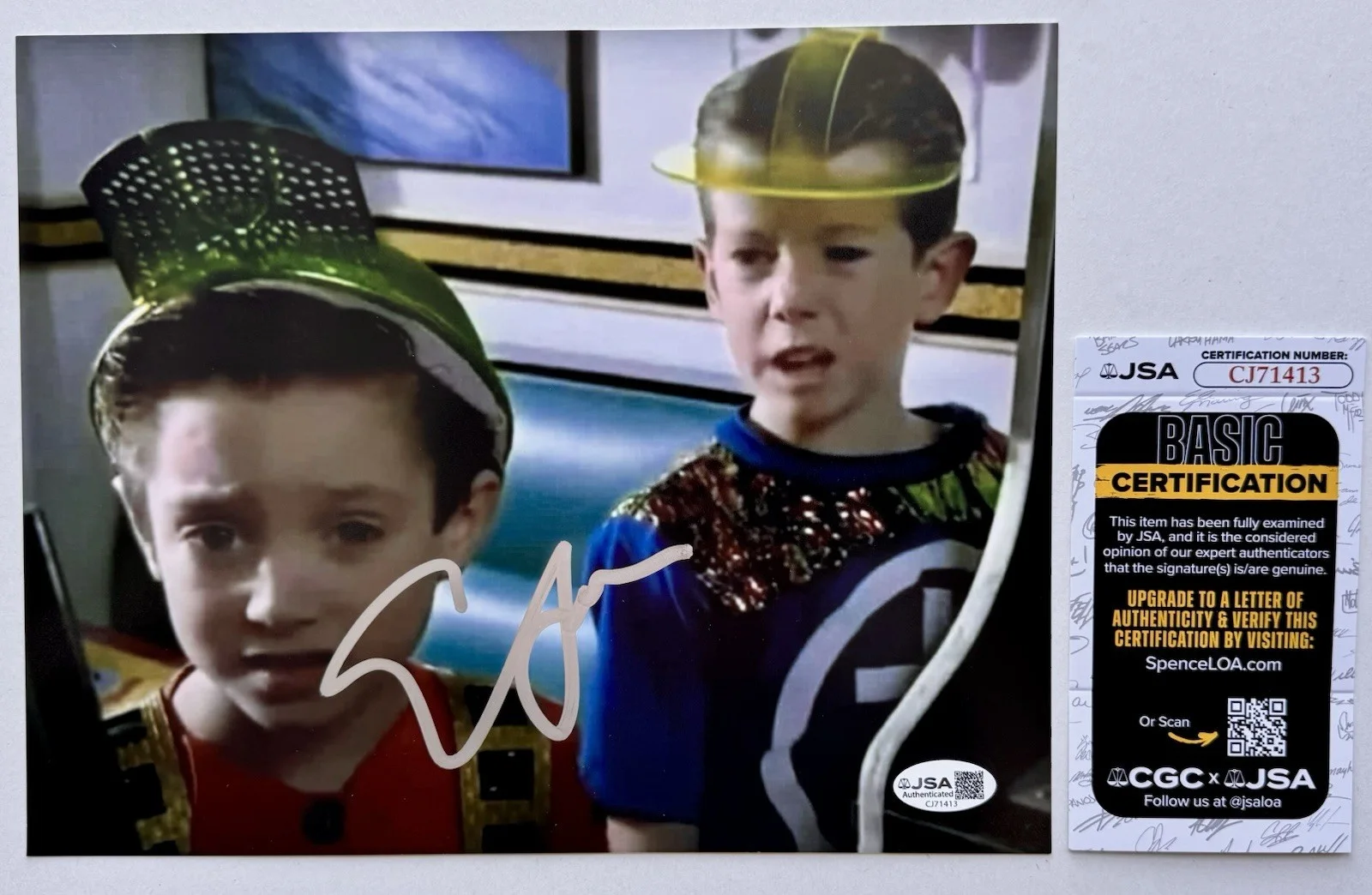 ELIJAH WOOD — ELIJAH WOOD HAND SIGNED AUTOGRAPH 'BACK TO THE FUTURE 2' 8X10 PHOTO +JSA COA, image 4