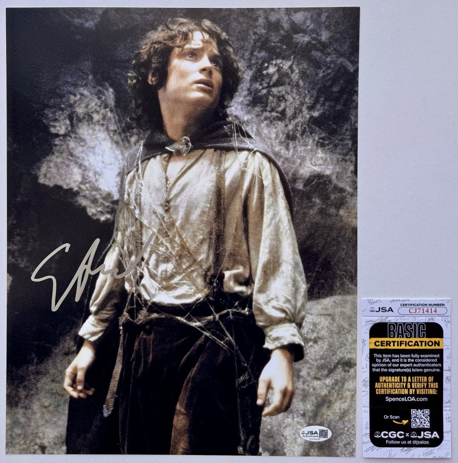 ELIJAH WOOD — ELIJAH WOOD SIGNED AUTOGRAPH 'LORD OF THE RINGS' FRODO 11X14 PHOTO +JSA COA, изображение 4