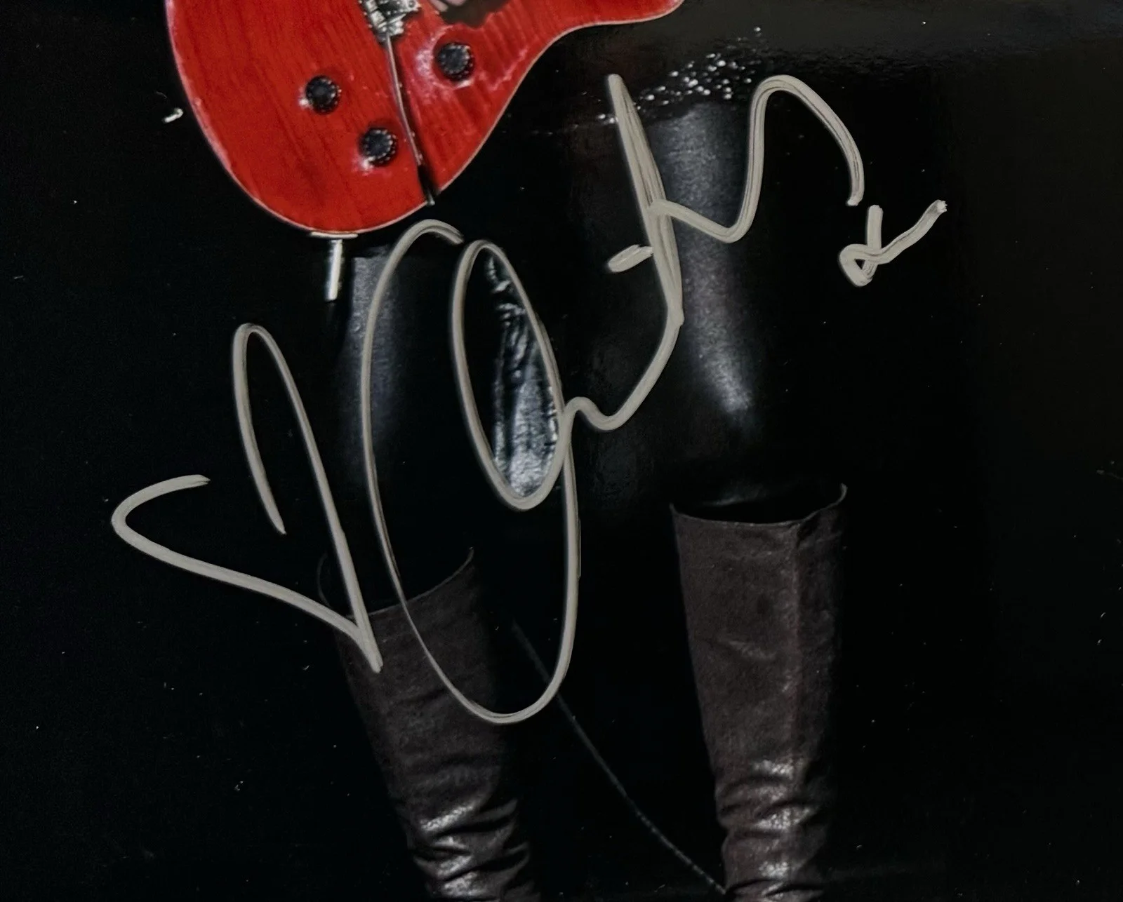 ORIANTHI HAND SIGNED AUTOGRAPHED 11X14 PHOTO +JSA COA, image 2