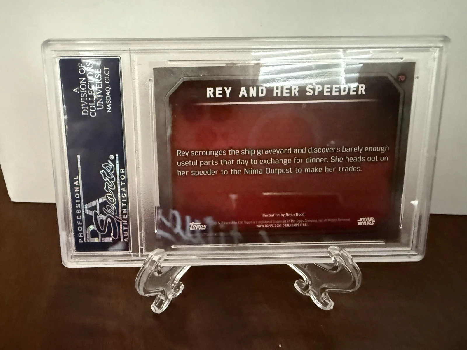 Daisy Ridley — Daisy Ridley Signed Star Wars The Force Awakens Topps Card #70 Rey PSA Graded 10, image 5