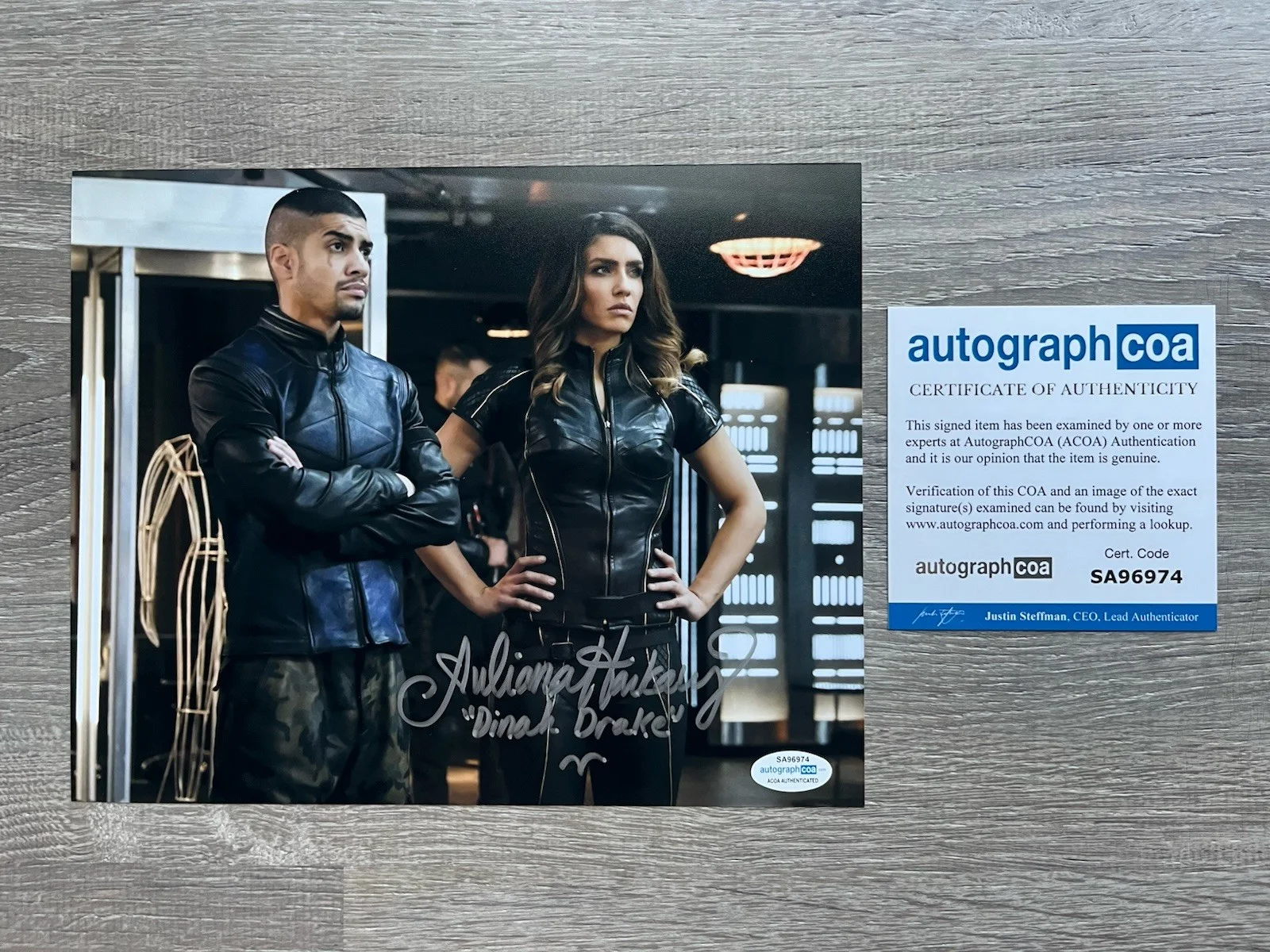 Juliana Harkavy — Juliana Harkavy Signed Black Canary 8x10 Photo ACOA Arrow DC Dinah Drake