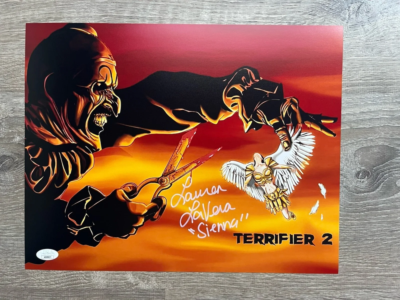 Lauren LaVera — Lauren LaVera Signed Terrifier 2 11x14 Photo JSA COA Sienna Art The Clown Horror, изображение 2