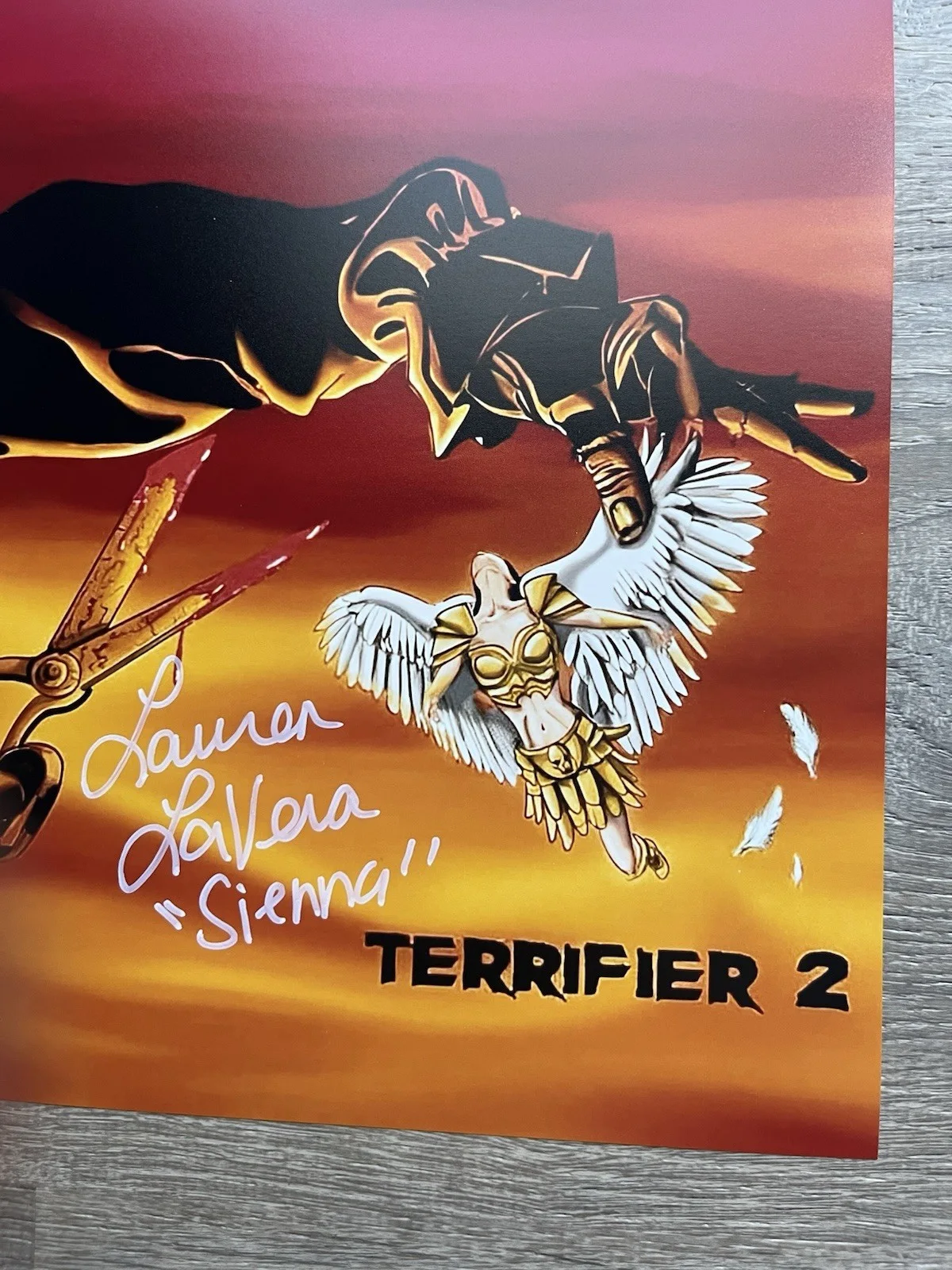 Lauren LaVera — Lauren LaVera Signed Terrifier 2 11x14 Photo JSA COA Sienna Art The Clown Horror, изображение 3