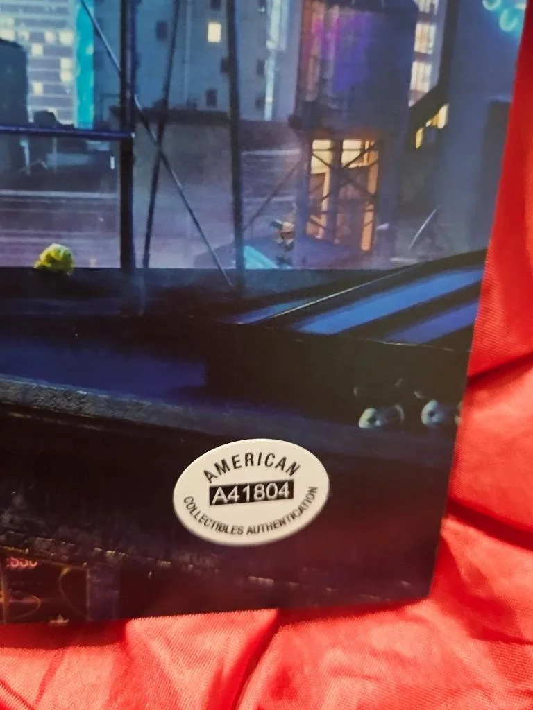 RYAN RENYOLDS JUSTICE SMITH — RYAN RENYOLDS JUSTICE SMITH DUAL SIGNED 8X10 PHOTO POKEMON DETECTIVE PIKACHU COA, изображение 4