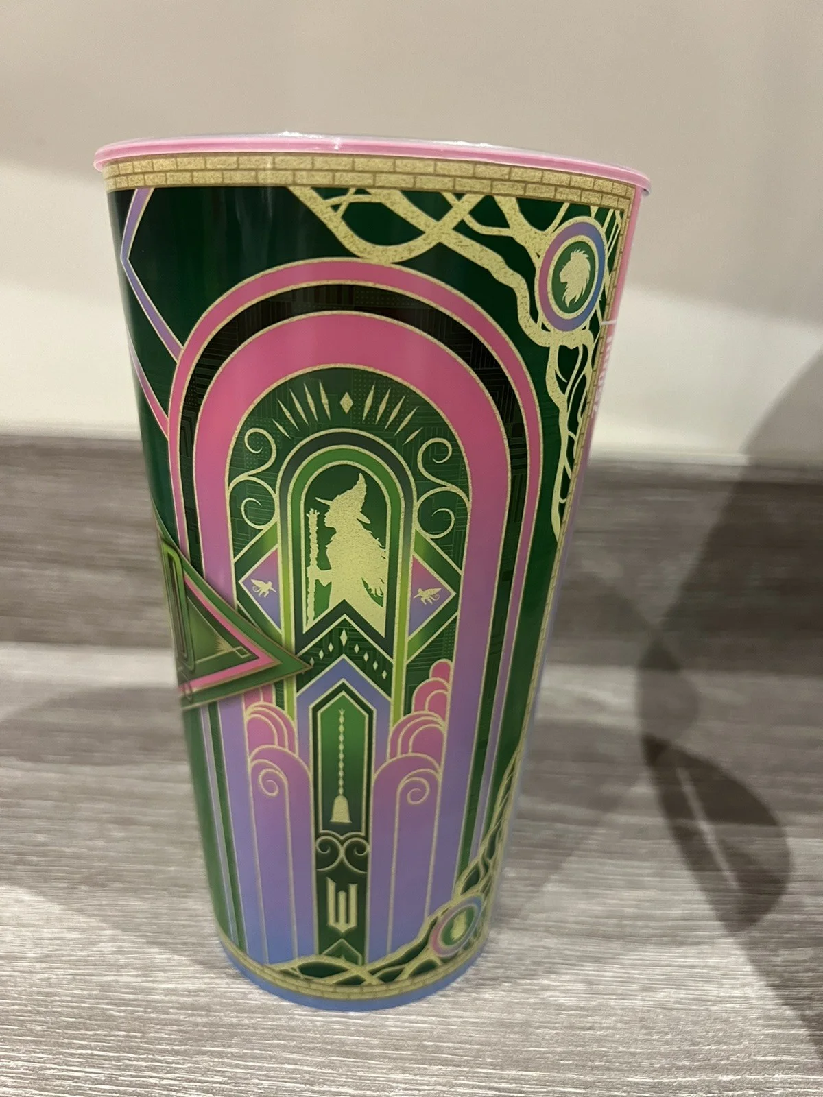 'Wicked for Good' Movie Collectable 32oz Elphaba hat lid, Cinema Drink Cup. New, image 5