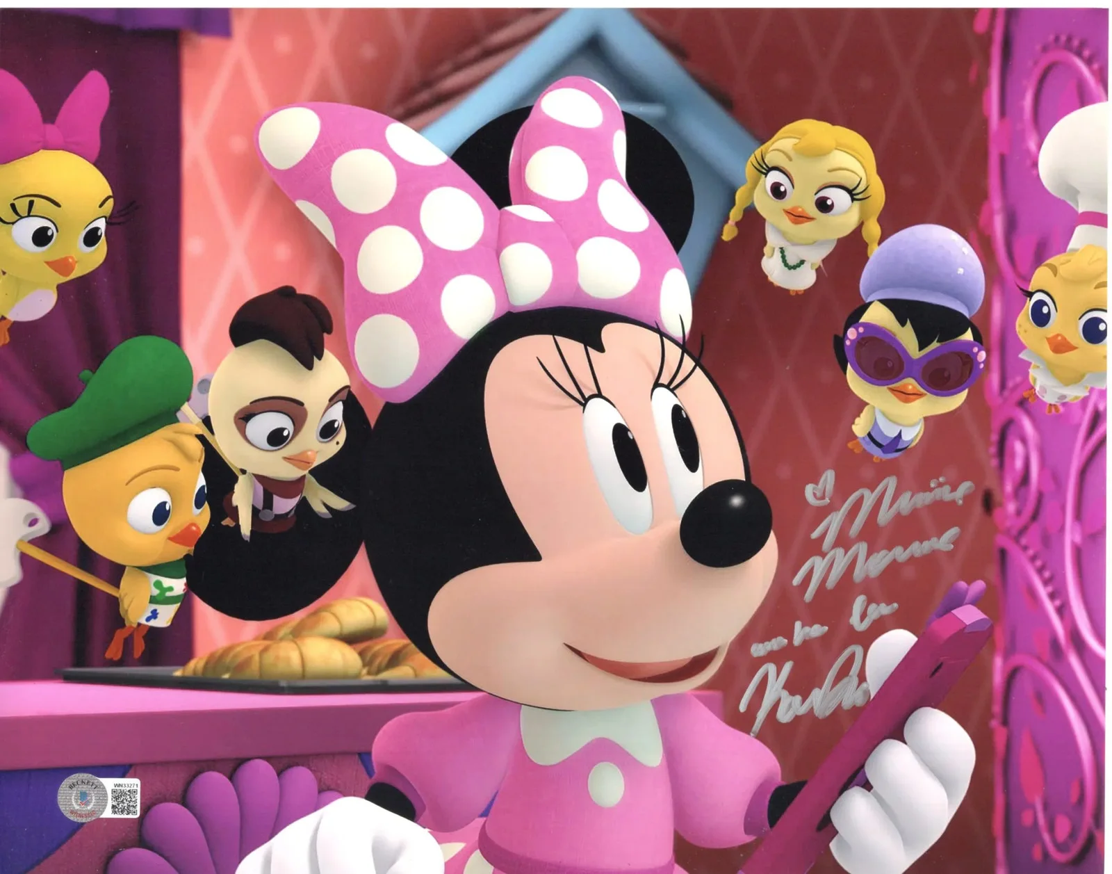 Kaitlyn Robrock — Kaitlyn Robrock signed 11x14 Photo Disney Minnie Mouse Beckett Authentication