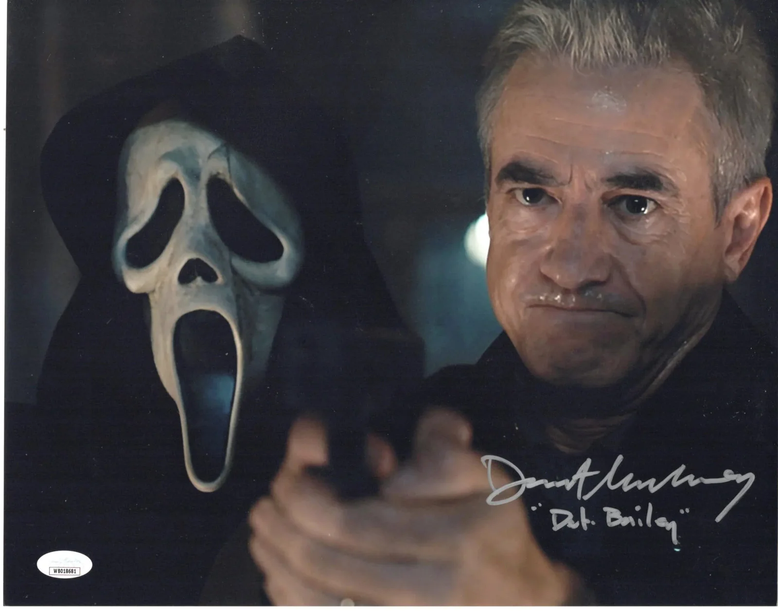 Dermot Mulroney — Dermot Mulroney signed 11x14 Photo Ghostface Detective Bailey Scream VI JSA