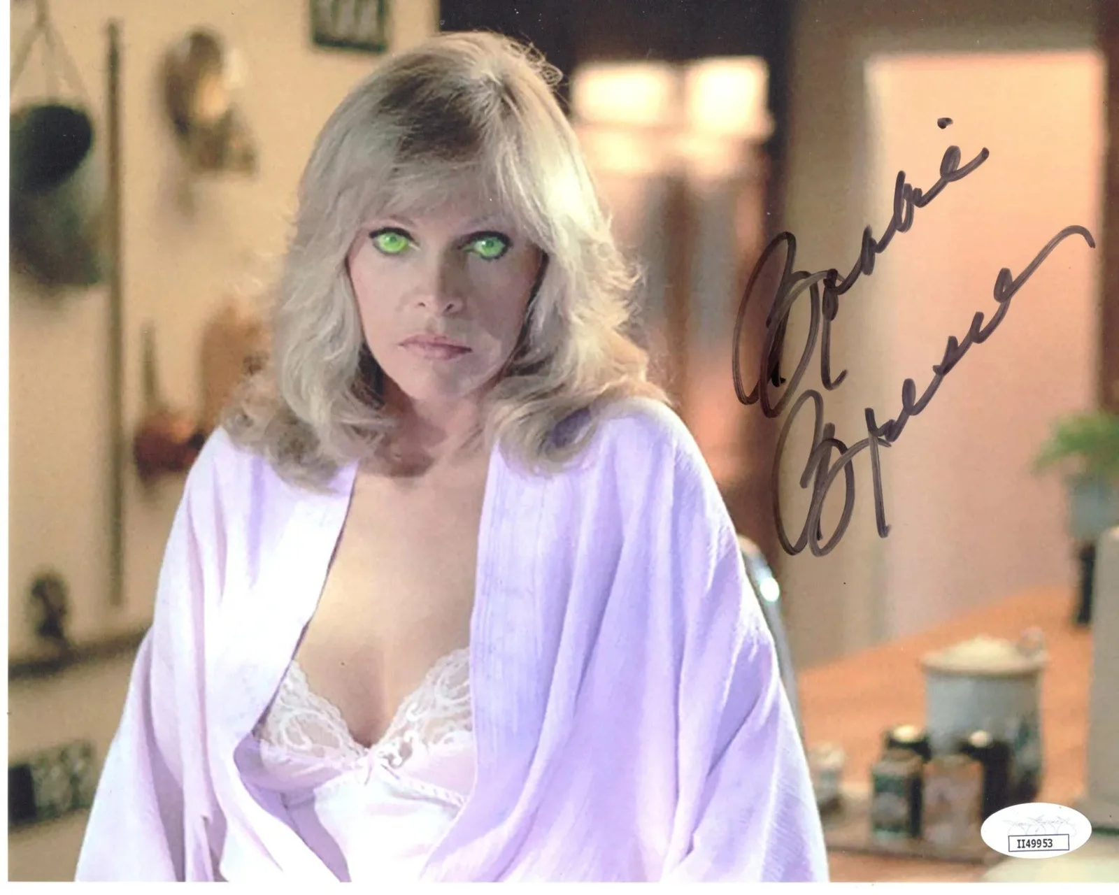 Bobbie Bresee — Bobbie Bresee signed 8x10 Photo Susan Walker Farrell Mausoleum JSA