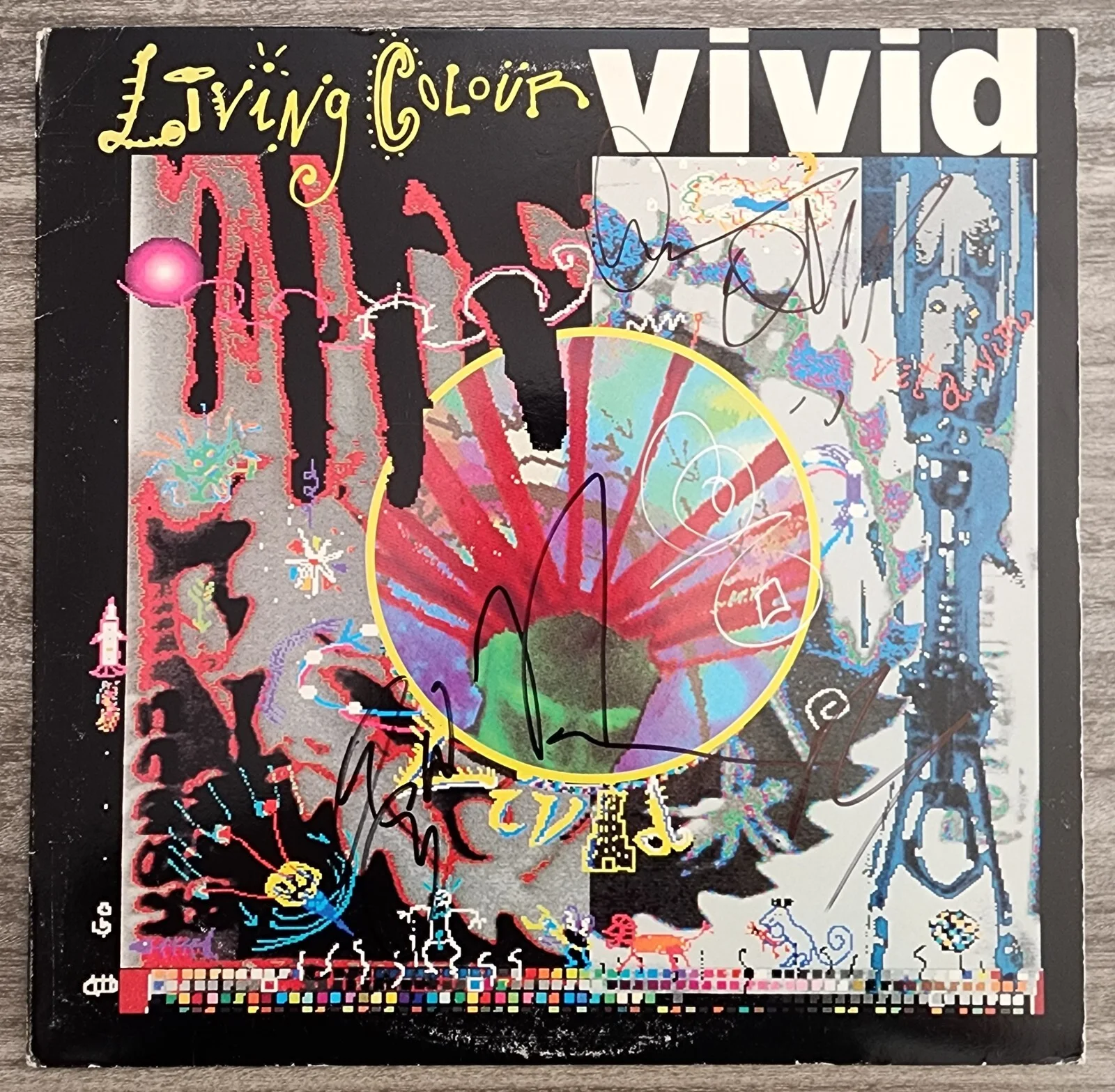 Living Colour Band Signed Vivid Vinyl Record Album Corey Glover +3 Autos RAD, изображение 2