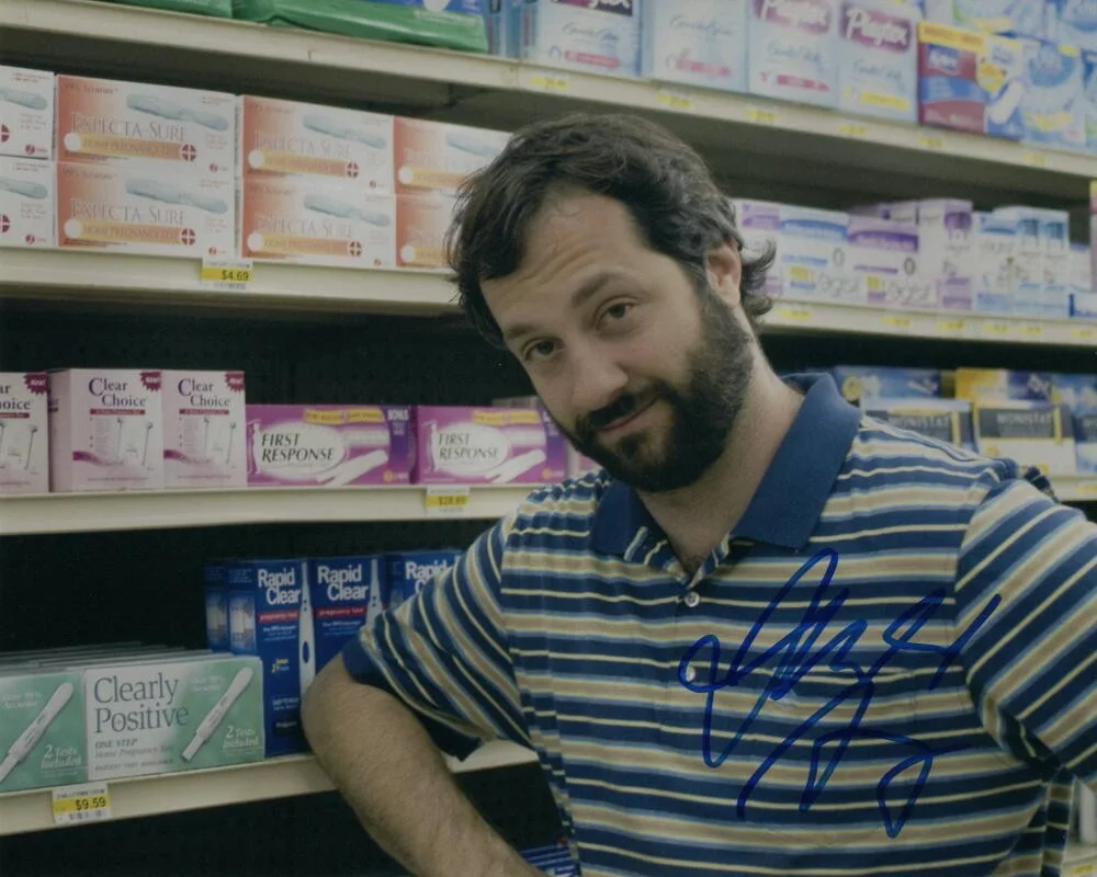 Judd Apatow — JUDD APATOW SIGNED AUTOGRAPH 8X10 PHOTO - KNOCKED UP & TRAINWRECK DIRECTOR, RARE