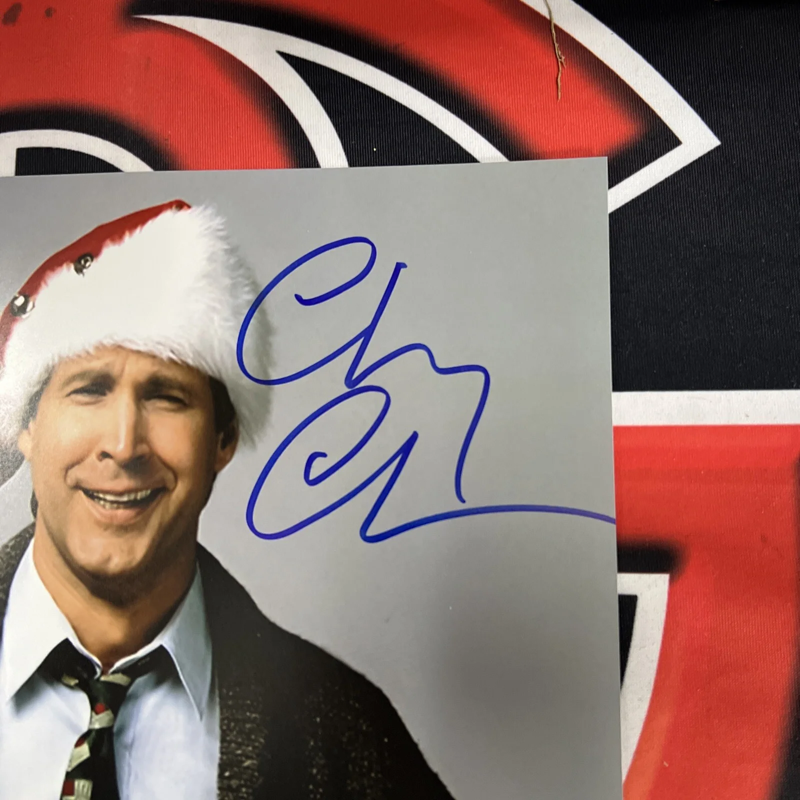 Chevy Chase — Chevy Chase Signed Christmas Vacation 11x14 Photo Autographed Beckett BAS COA, image 2