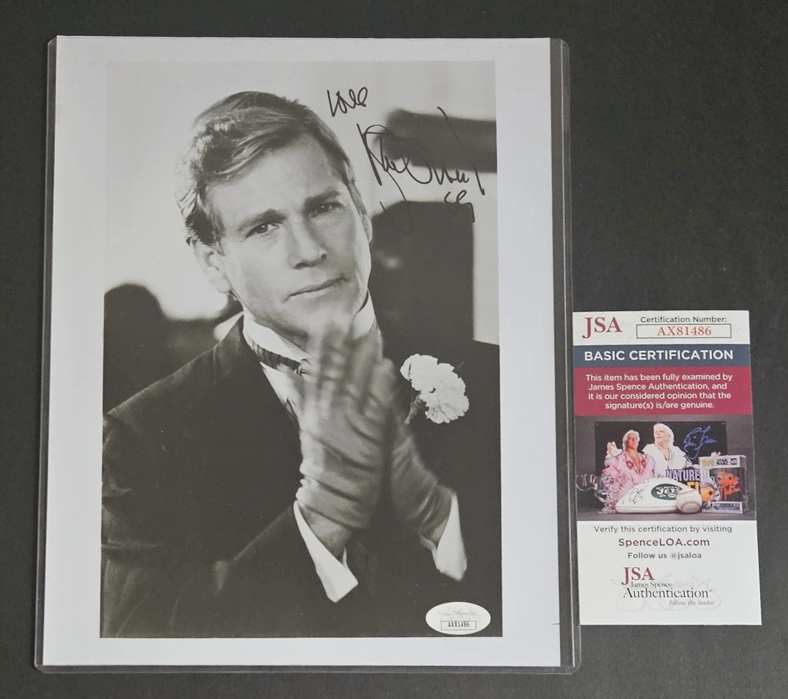 Ryan O'Neal — RYAN O'NEAL Signed 8"X10" photo with JSA COA psa bas Love Story The Main Event