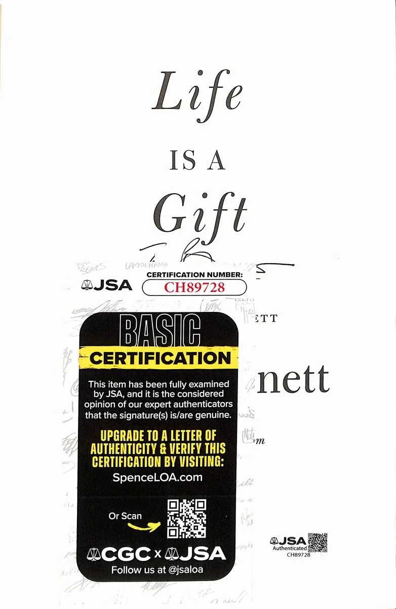 Tony Bennett Performer Signed/Autographed "Life is a Gift" Book JSA 201293, изображение 3