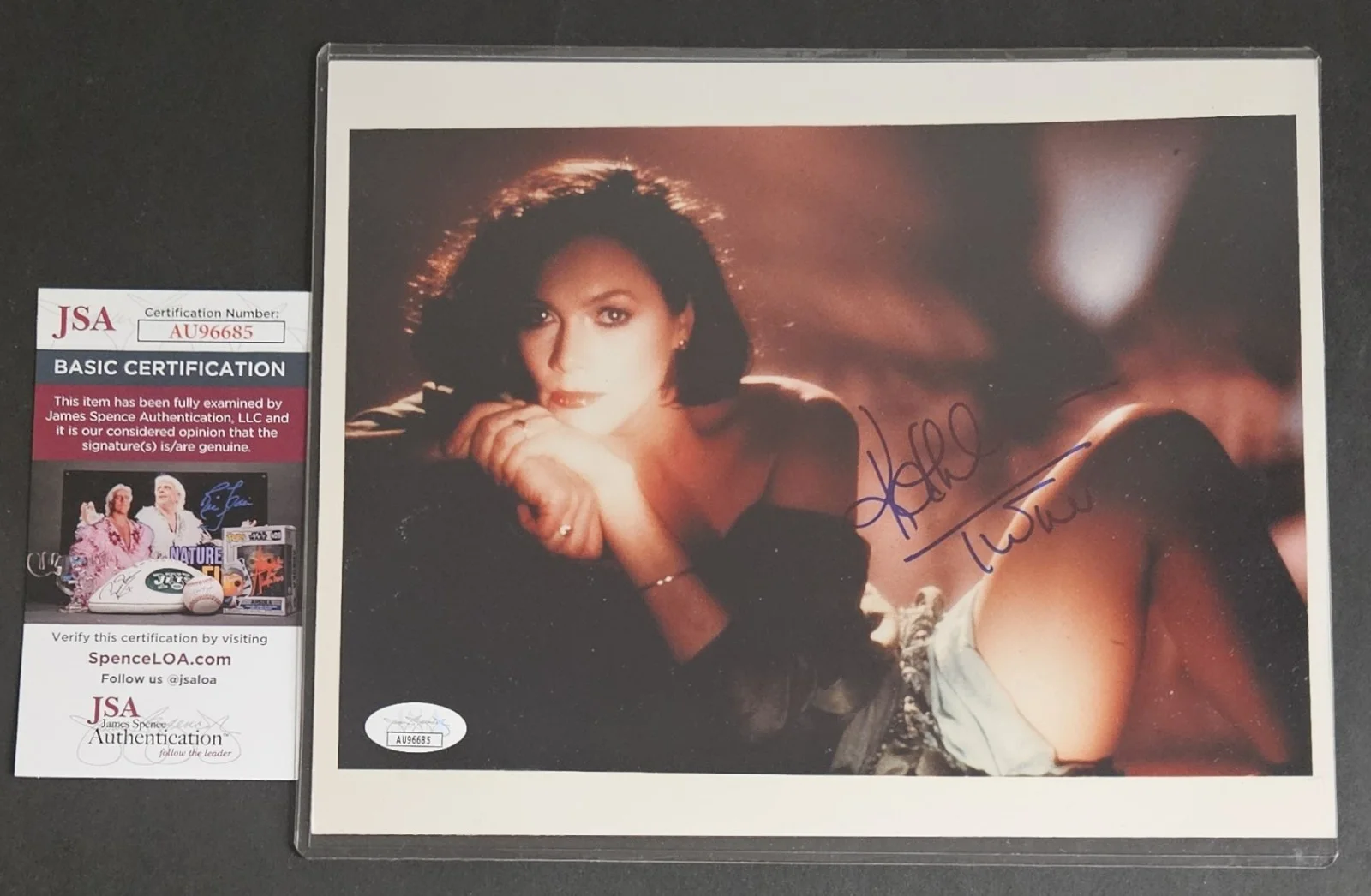 Kathleen Turner — KATHLEEN TURNER Signed 8"X10" Color photo with JSA COA bas psa War Of The Roses