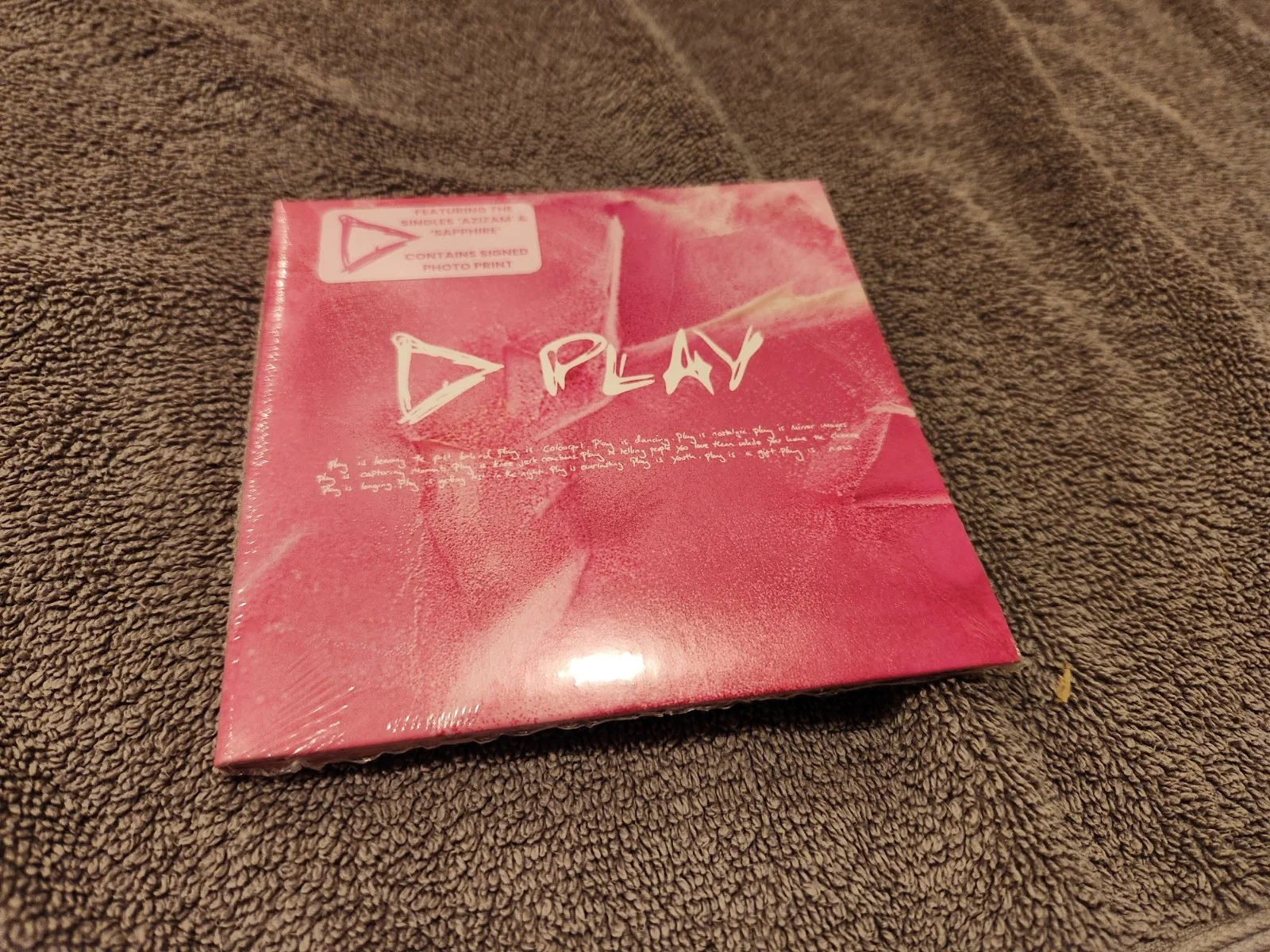 Ed Sheeran Play CD w/SIGNED polaroid - CD is still factory sealed. SOLD OUT, изображение 3