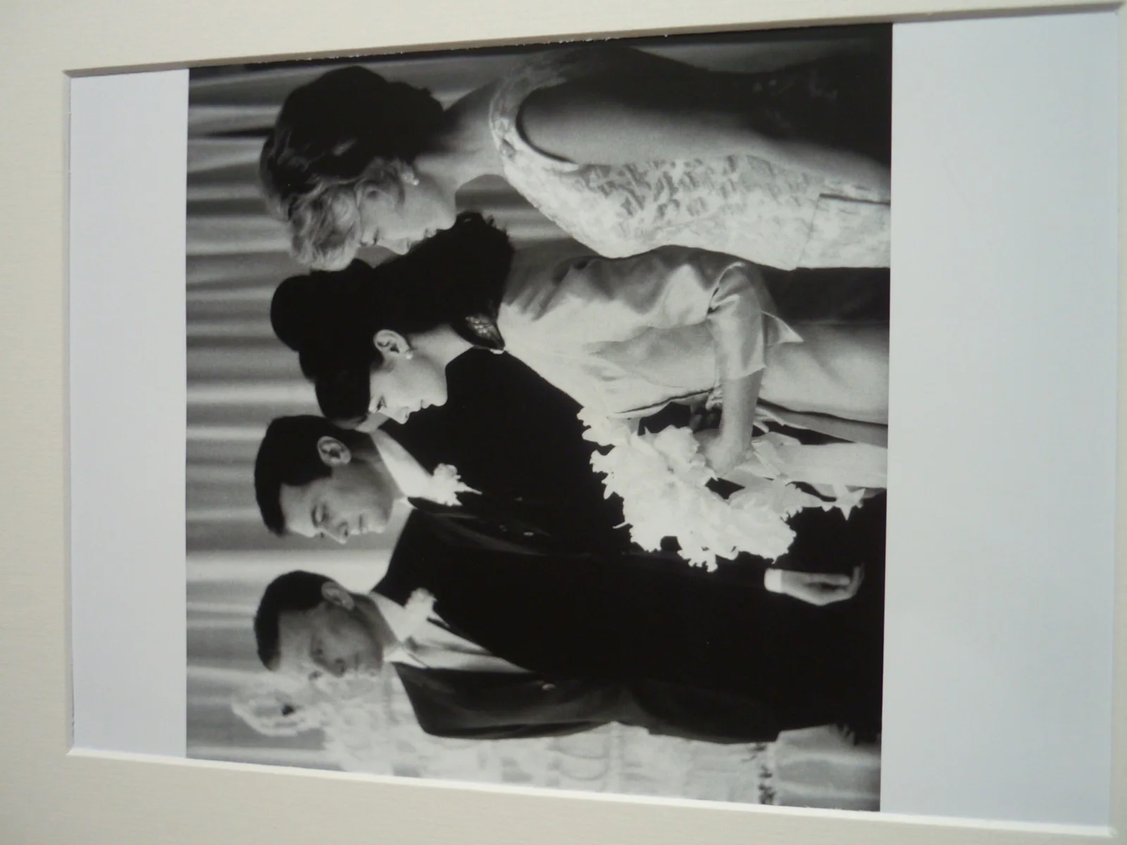 Framed 14x11 Poster Film Wedding tony curtis second wife christine kaufman 1963, изображение 2