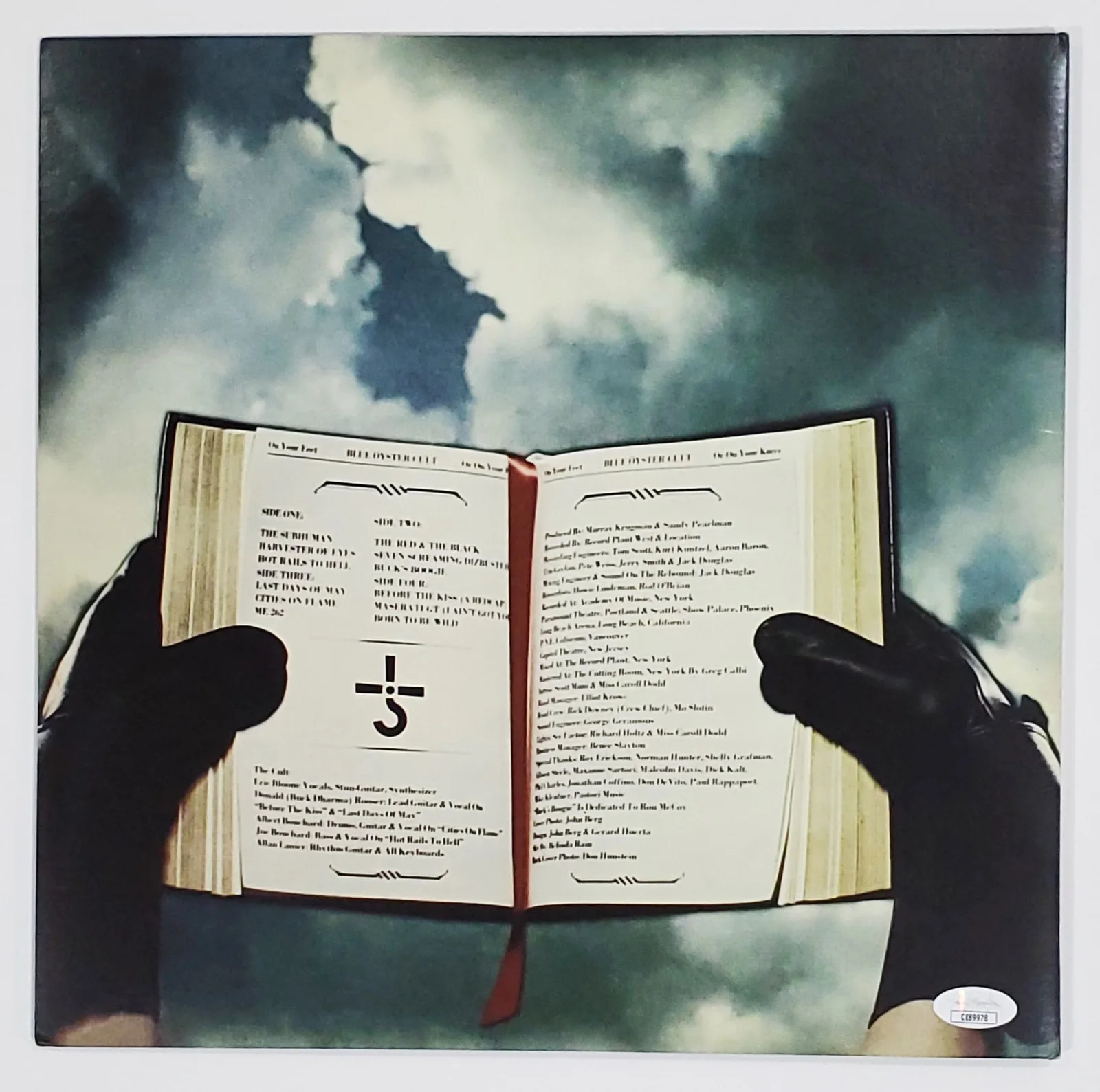 BLUE OYSTER CULT SIGNED ON YOUR FEET OR KNEES VINYL LP RECORD ALBUM JSA CERT, изображение 2
