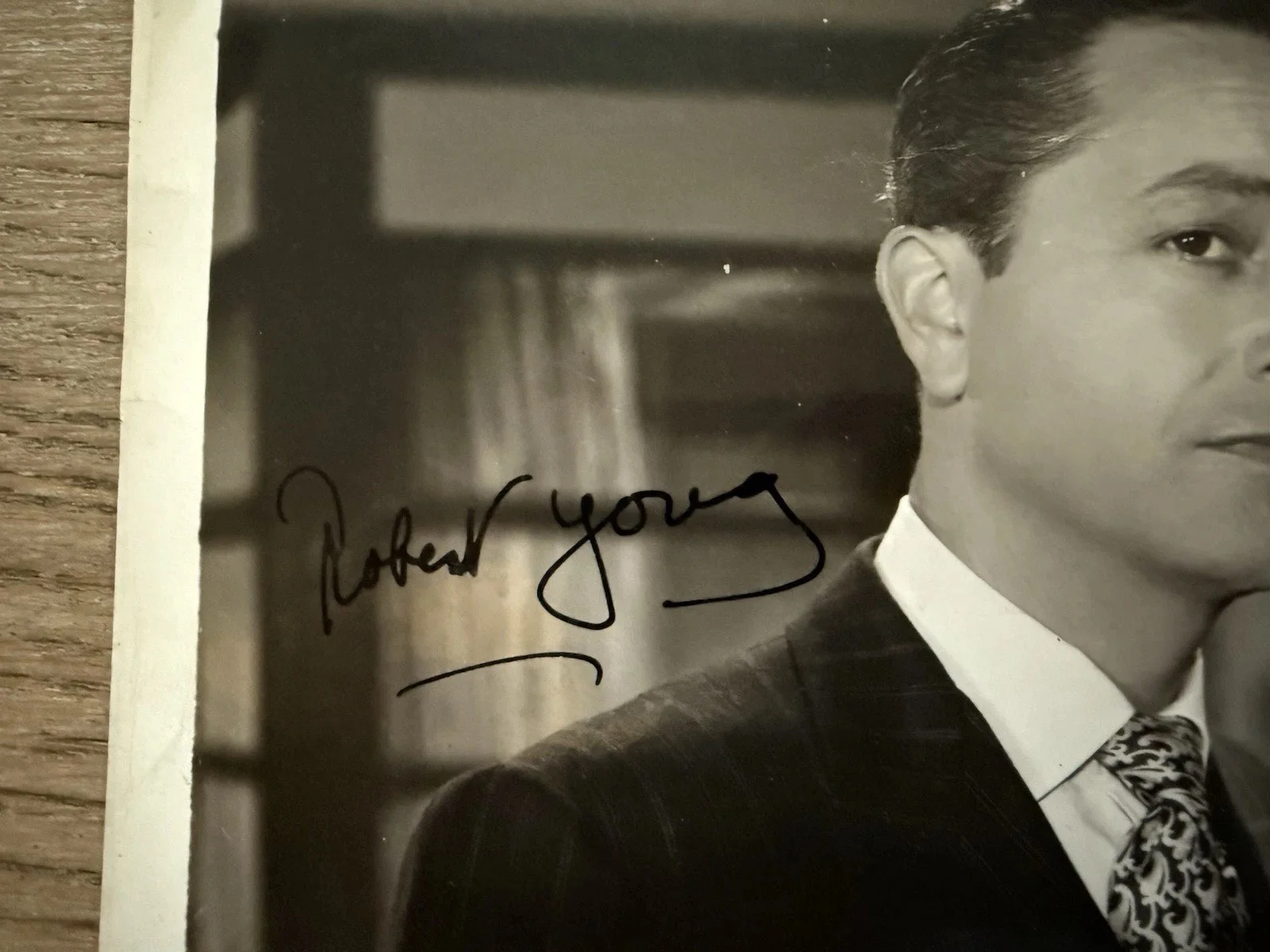 Susan Hayward Robert Young signed 8x10 1947 movie photo, изображение 2