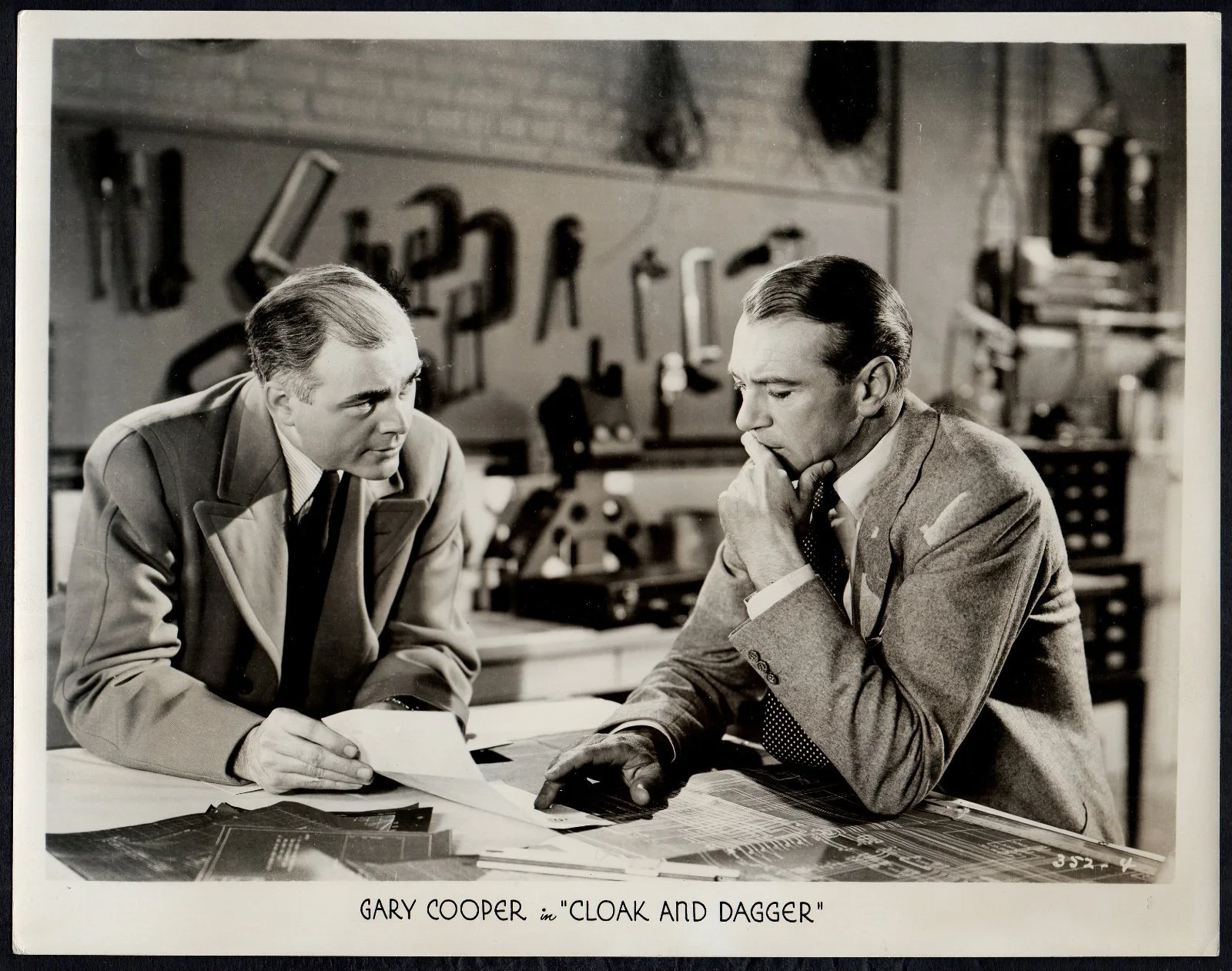 CLOAK AND DAGGER 1946 Gary Cooper, Robert Alda, Lilli Palmer 7 10x8 STILLS, image 2