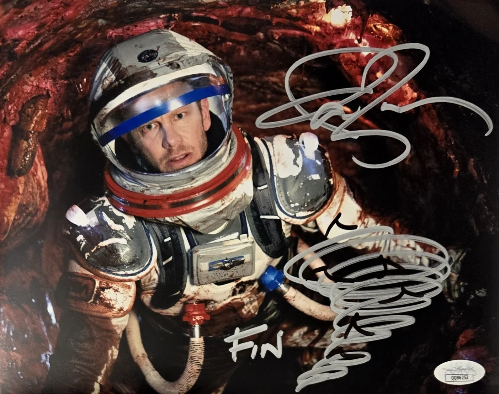 IAN ZIERING — Ian Ziering Signed Photo Sharknado Fin Shepard Autograph 8x10 JSA COA 253
