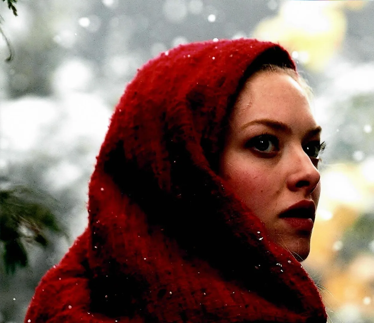 Amanda Seyfried — Amanda Seyfried Red Riding Hood Movie Actress Signed 8 x 10 Photo TTM COA, изображение 3