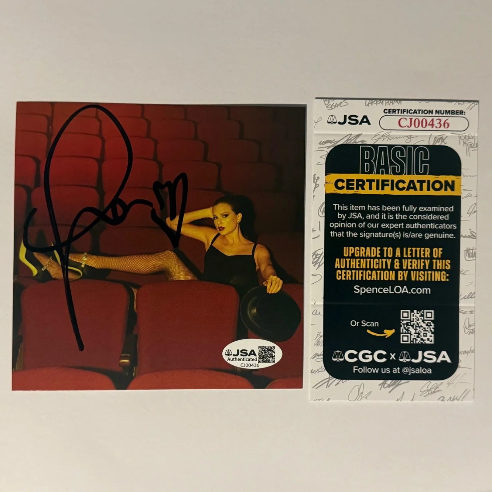 CHOOSE Taylor Swift Signed CD Insert The Life of a Showgirl Photo 4 JSA COA, изображение 5